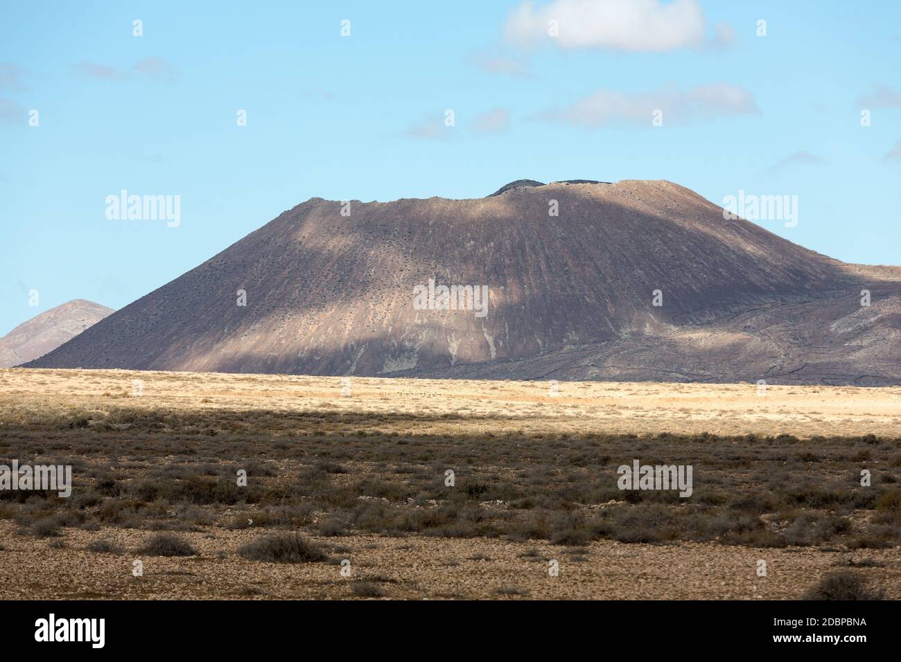 Paysage de champs et de montagnes près du village d'Antigua, Fuerteventura, îles Canaries, Espagne Banque D'Images