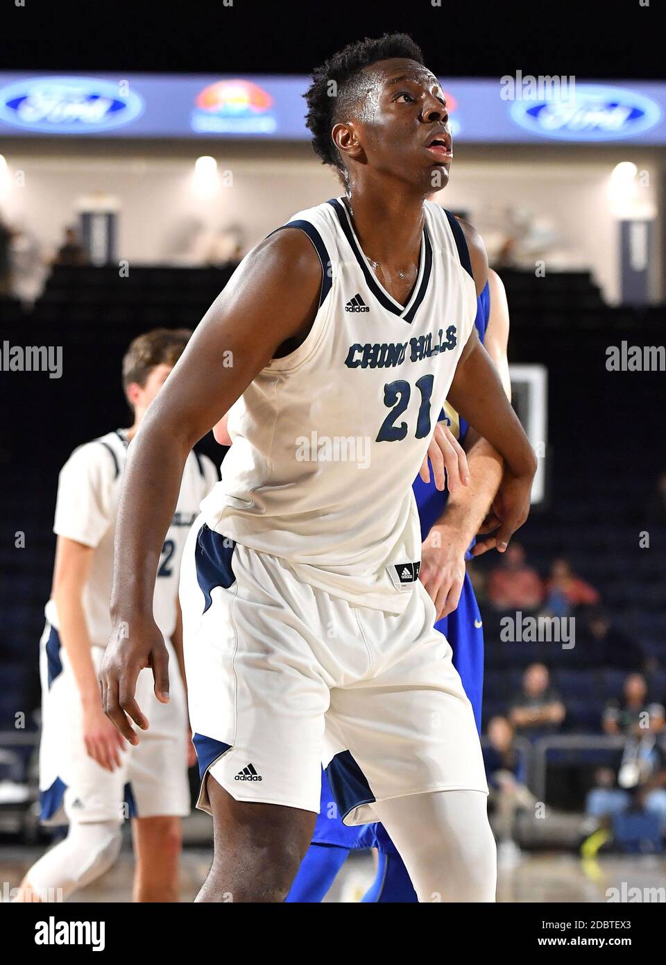 Riverside, CA. 23 février 2019. Onyeka Okongwu #21 en action lors de la CIF-SS DIV 1 Boys Prep Basketball final Santa Margarita vs Chino Hills à l'université baptiste Cal.obligatoire crédit photo: Louis Lopez/Modern Exposure/Cal Sport Media/Alamy Live News Banque D'Images