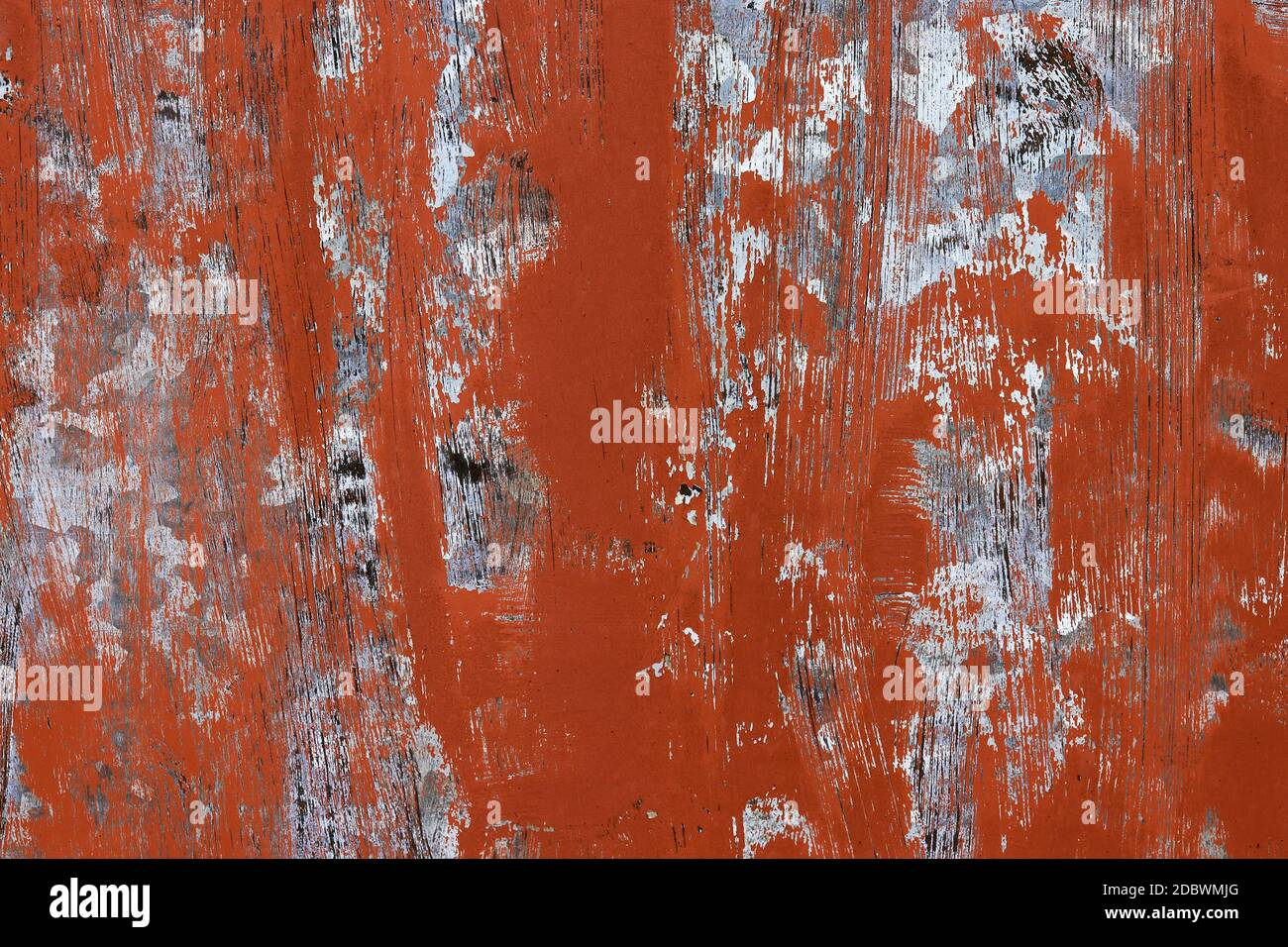 Surface métallique rouillée rayée en rouge et gris Banque D'Images