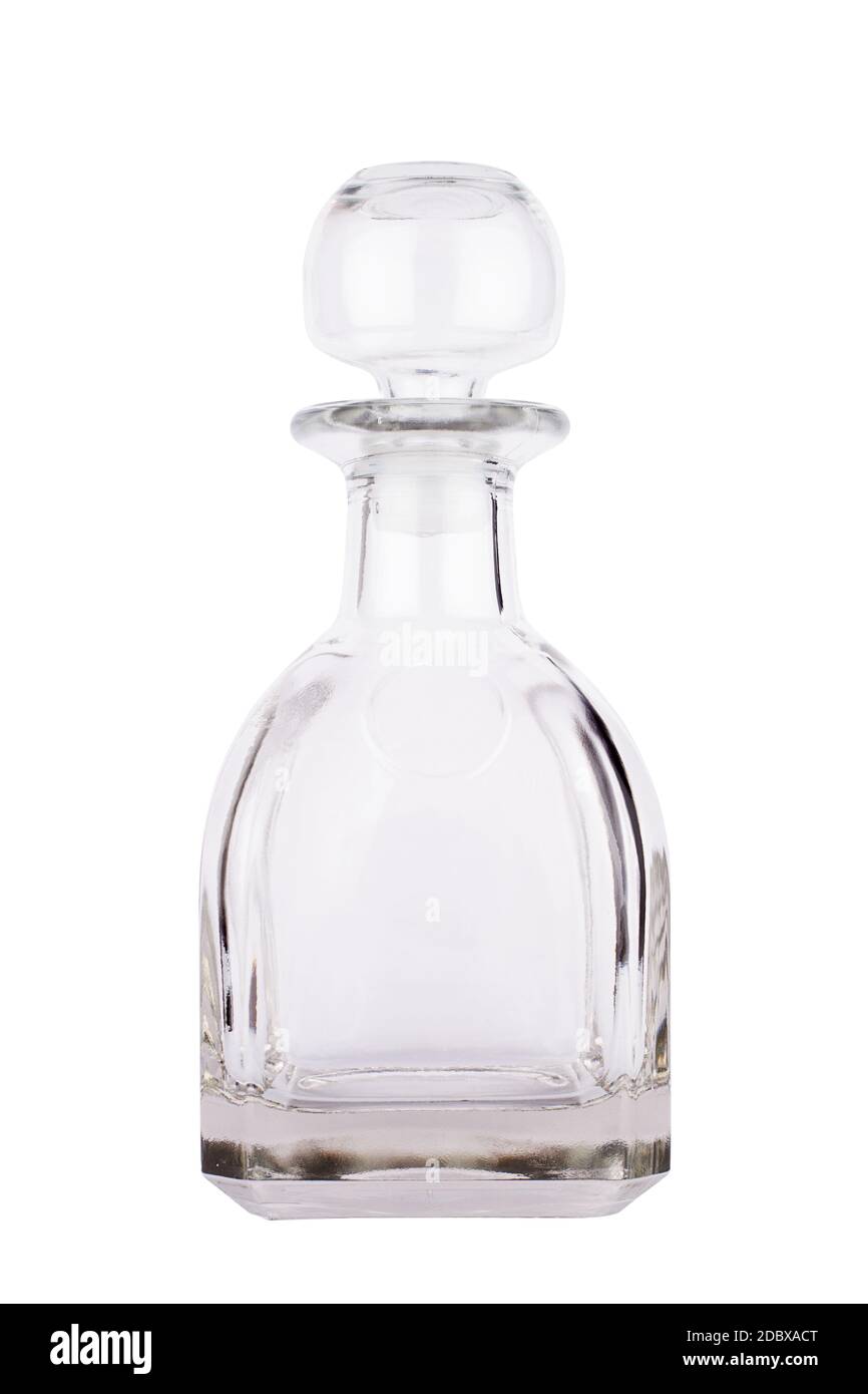 vue de face d'une bouteille de liqueur vide ou de verre de whisky avec grand bouchon et forme ronde classique isolée sur blanc Banque D'Images