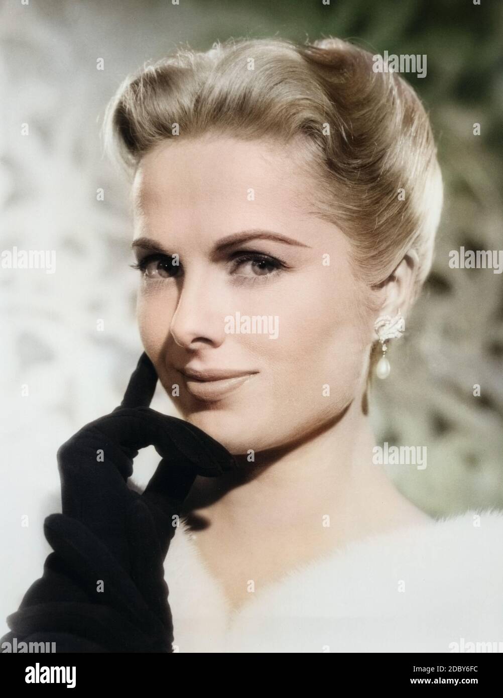 Ursula Heyer, deutsche Schauspielerin und Deutschland, Synchronsprecherin 1960 frühe er Jahre. L'actrice allemande et le doublage actrice Ursula Heyer, de l'Allemagne au début des années 60. Banque D'Images