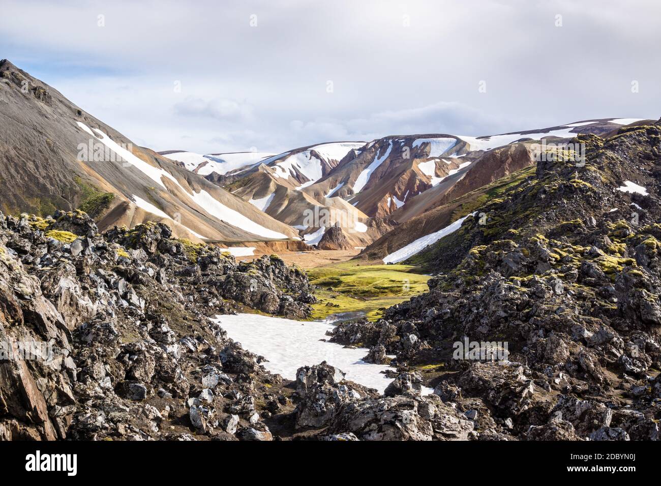 Montagnes autour de Landmannalaugar, Islande en juin Banque D'Images