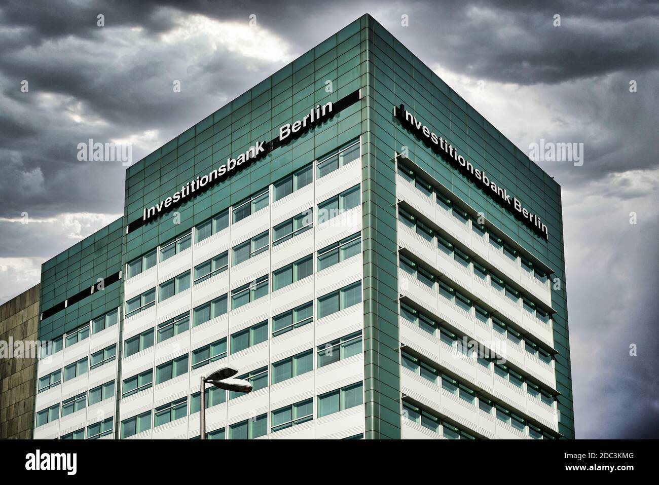 Hauptsitz Investitionsbank Berlin an der Bundesallee Bezirk Wilmersdorf, IBB Banque D'Images