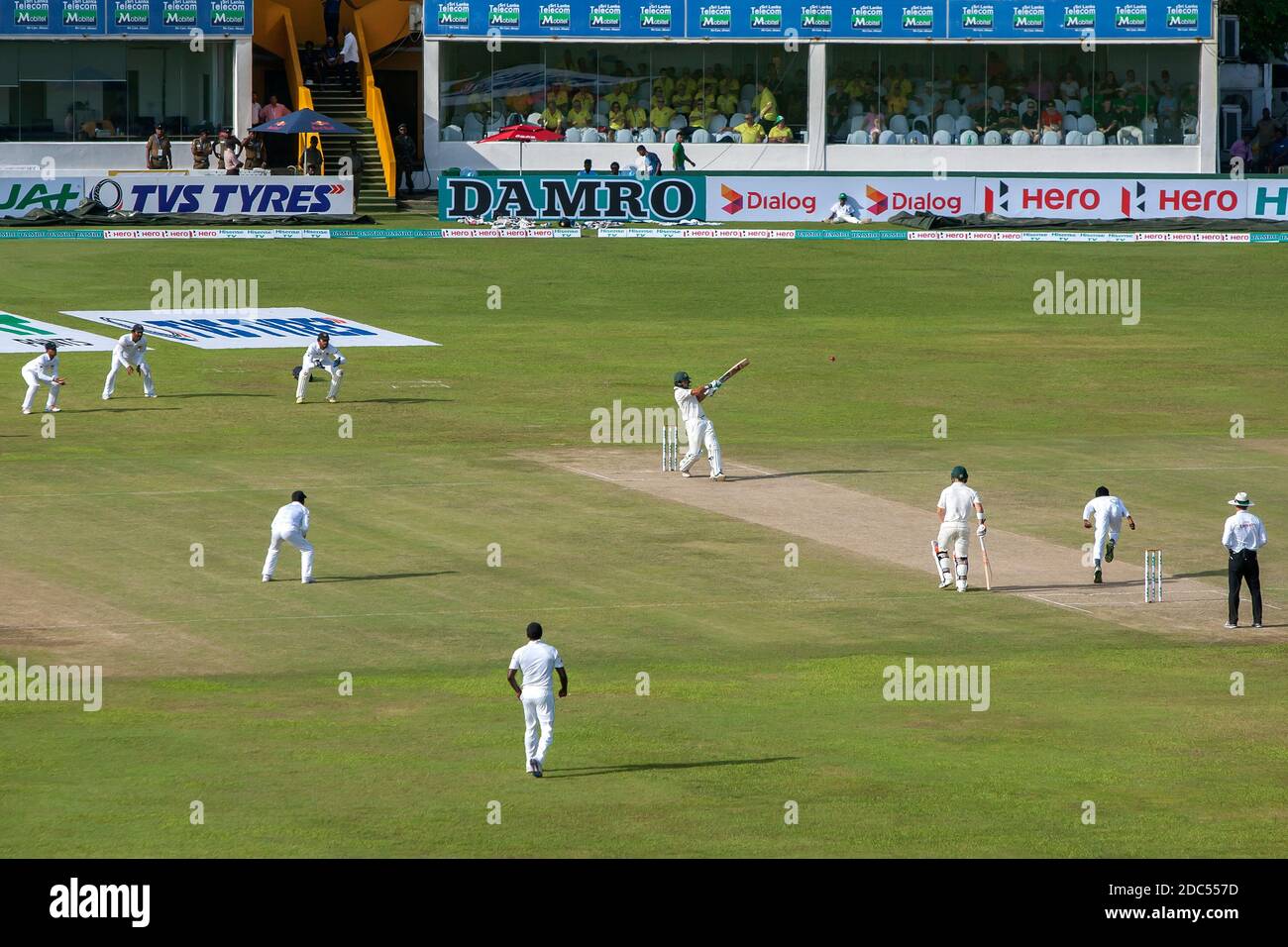 Action du deuxième Test, match de cricket Australie versets Sri Lanka au terrain de cricket international de Galle dans le sud du Sri Lanka. Banque D'Images