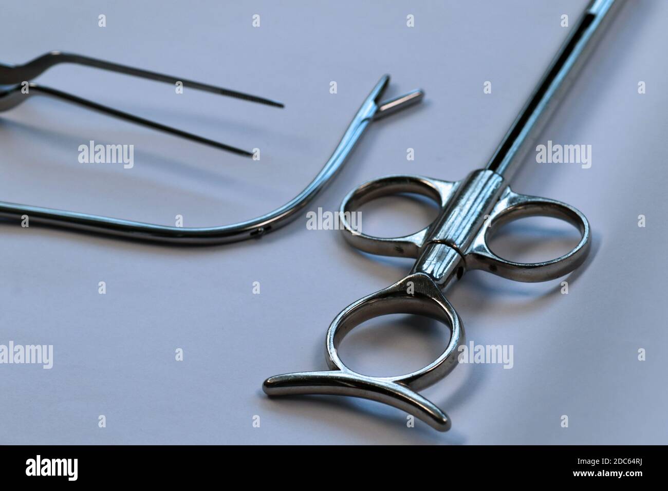Outils d'otolaryngologie, instruments médicaux pour ORL Specialist Photo  Stock - Alamy
