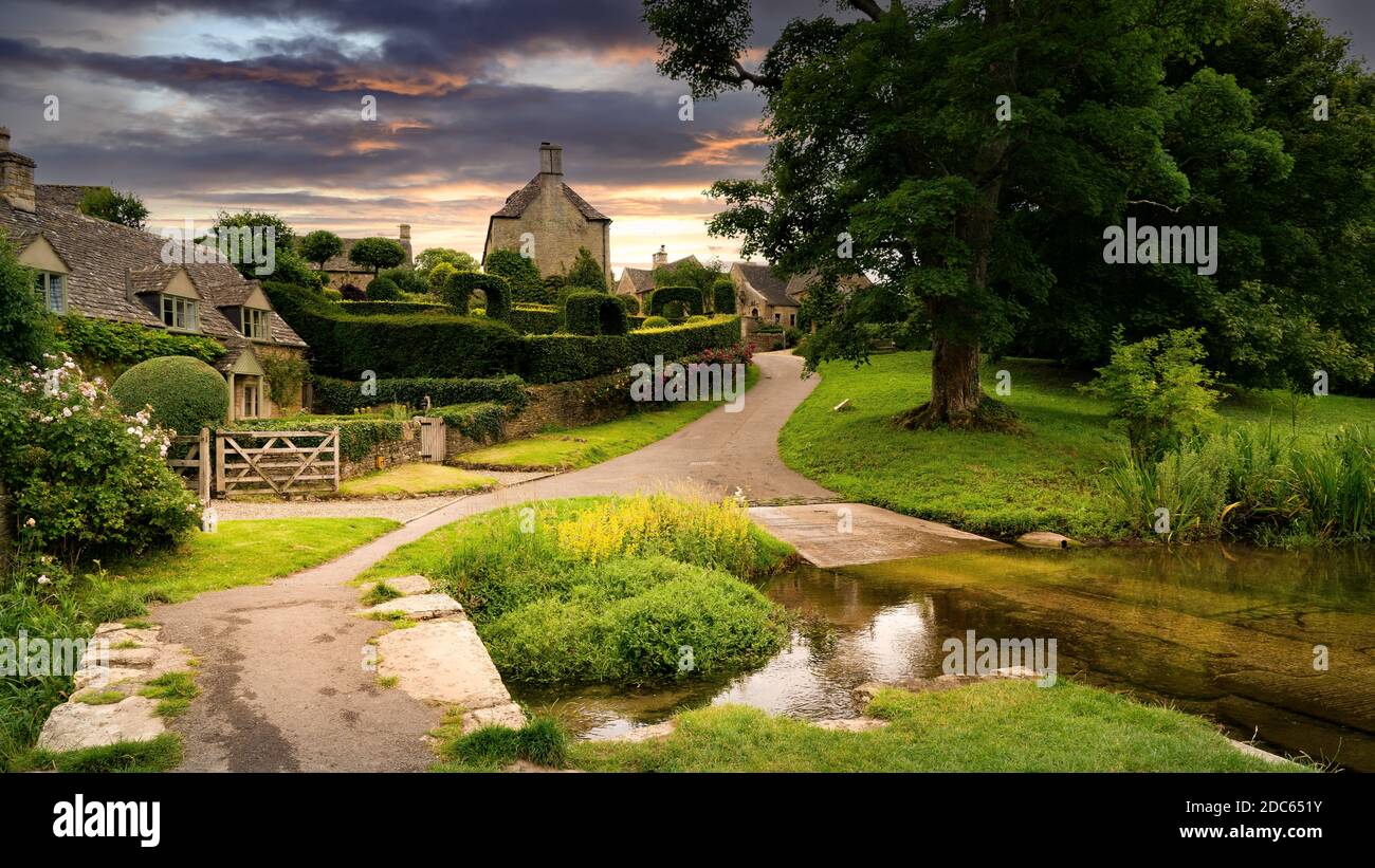 Village des Cotswolds Banque D'Images