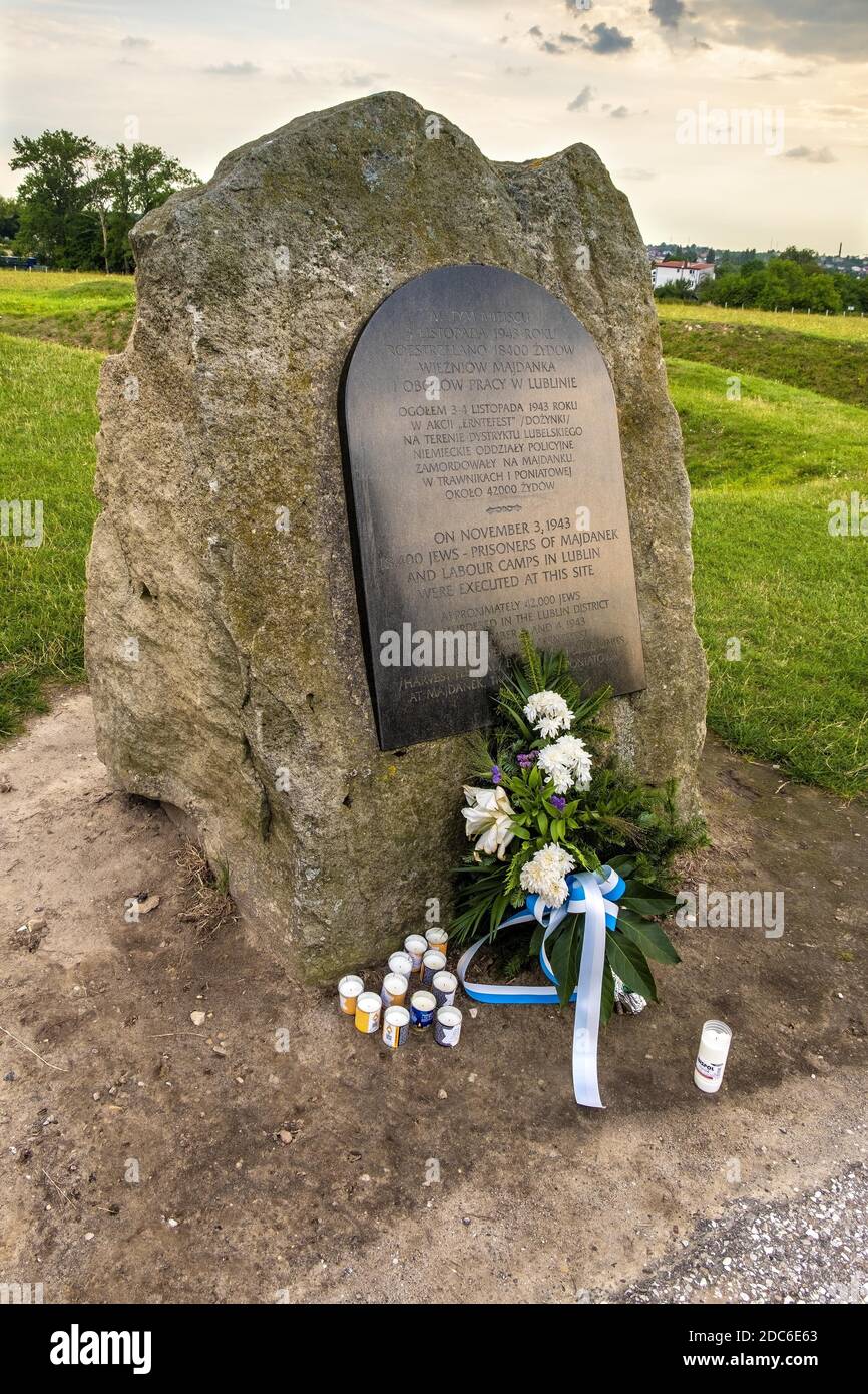 Lublin, Lubelskie / Pologne - 2019/08/17: Mémorial de 18 400 Juifs exécuté le 3 novembre 1943 par Nazis à Majdanek KL Lublin Nazis concentration et e Banque D'Images