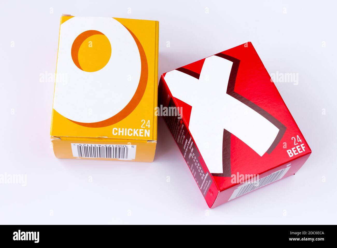 Boîte de cubes de poulet et de bœuf Oxo Banque D'Images