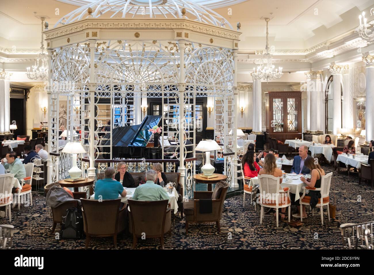 Le salon de thé Savoy Banque D'Images