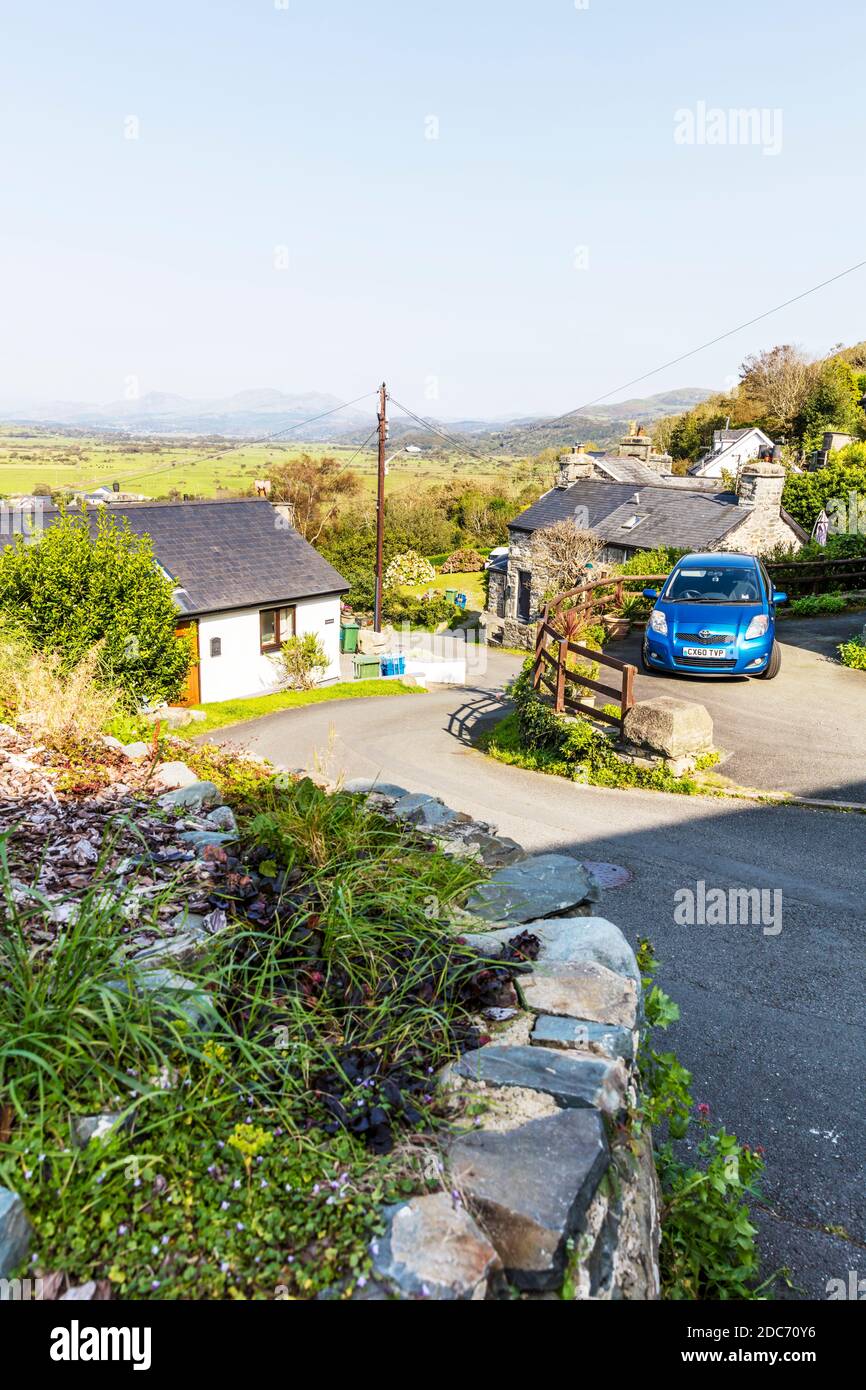 Ffordd Pen Llech est une route publique de la ville de Harlech qui se trouve dans le parc national de Snowdonia, au nord du pays de Galles. Il était autrefois considéré comme le plus raide Banque D'Images