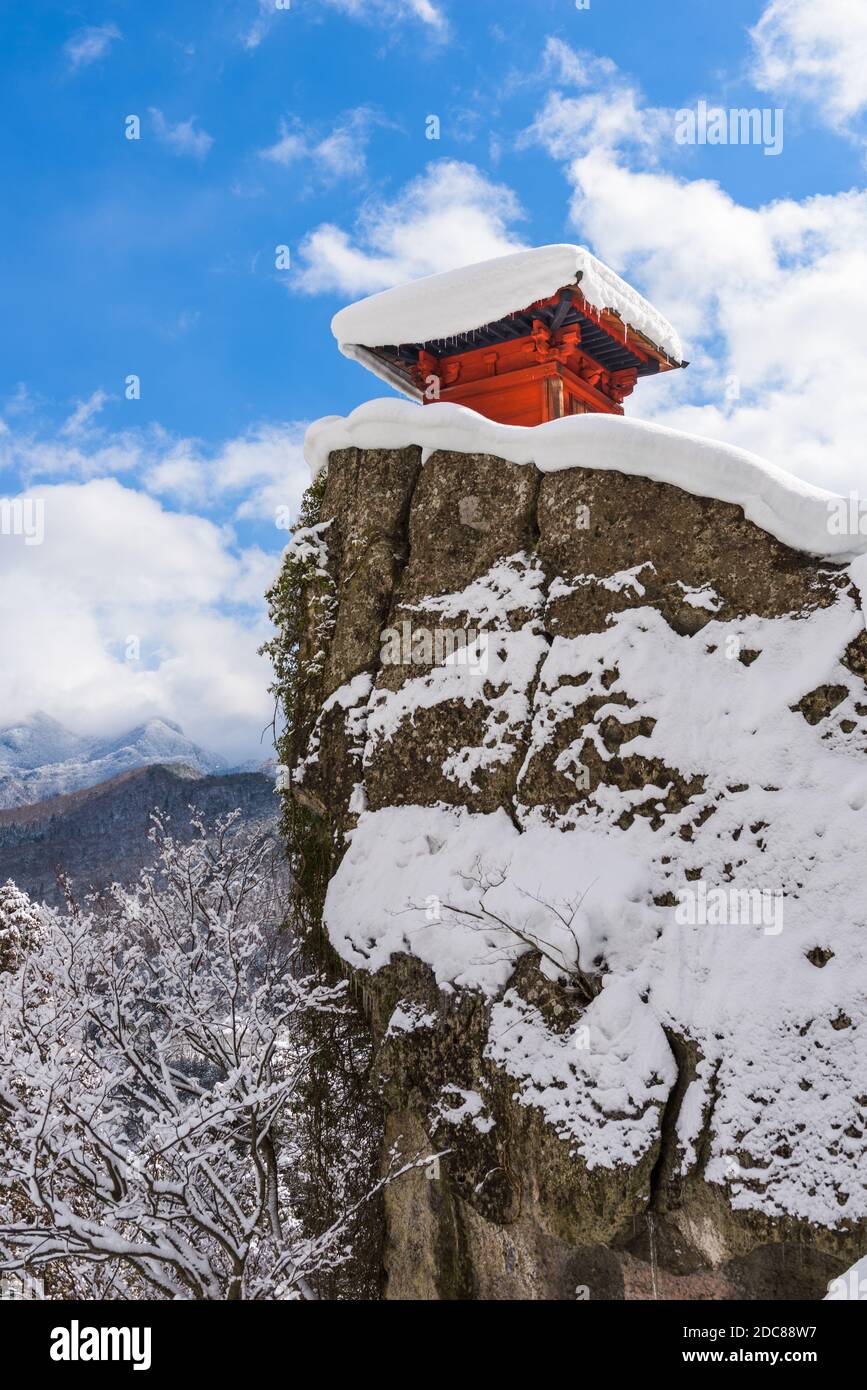 Yamadera, le Japon à la Temple de montagne en hiver. Banque D'Images