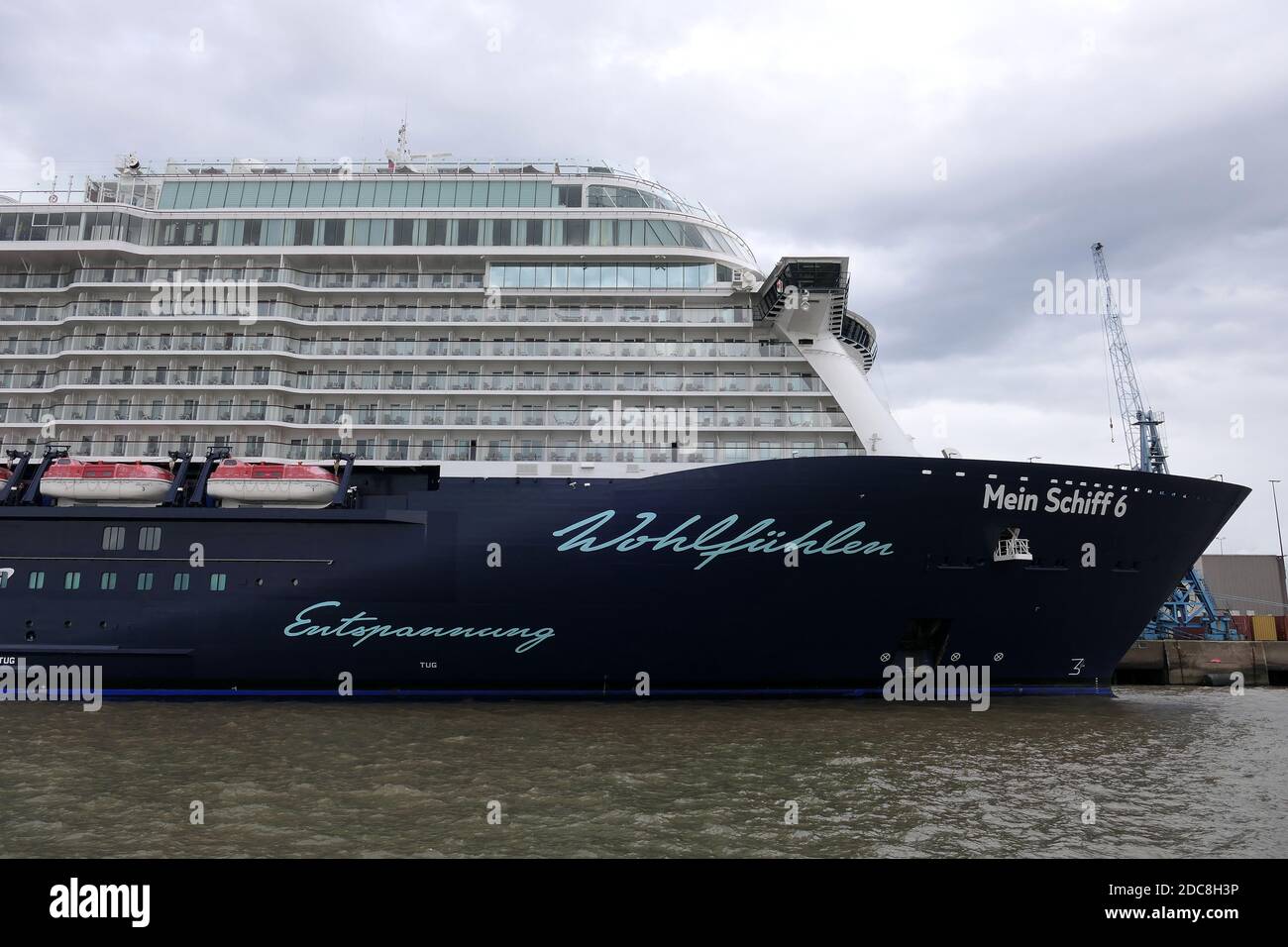 Le bateau de croisière Mein Schiff 6 sera à Bremerhaven le 24 août 2020 à Columbuskaje Banque D'Images