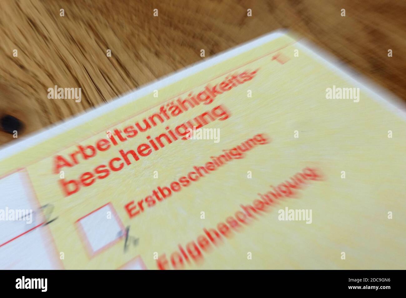 11.02.2019, Berlin, Berlin, Allemagne - photo de symbole, certificat d'incapacité de travail. 00S190211D110CAROEX.JPG [VERSION DU MODÈLE : NON APPLICABLE, PROPRIÉTÉ Banque D'Images