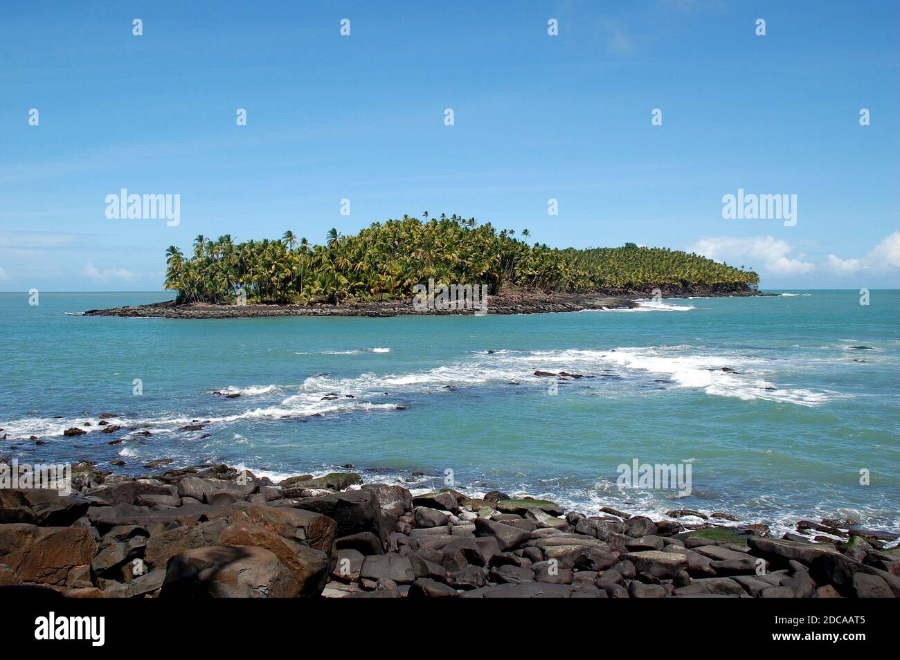 L'Amérique du Sud, la Guyane, l'île du diable est aujourd'hui un bel endroit avec ses cococotiers, mais c'était le centre de détention pour le capitaine de Dreyfus. Banque D'Images