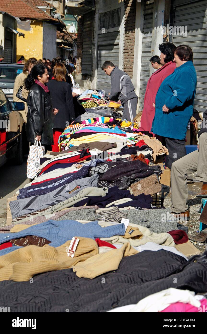 Marché de rue, centre de Tirana, Albanie Banque D'Images