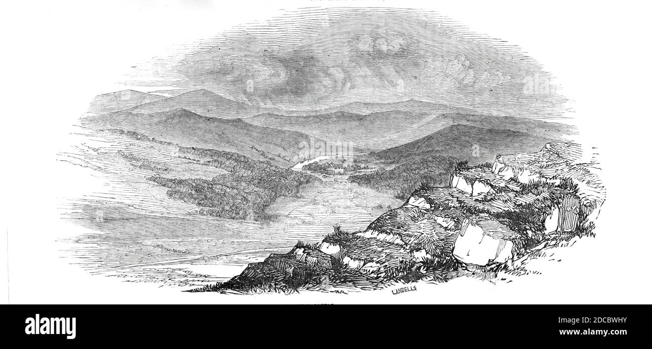 Château Blair Athol, du Ben-y-Glo, 1844. Château de Blair, près du village de Blair Atholl dans le Perthshire, en Écosse. De "Illustrated London News", 1844, vol I. Banque D'Images