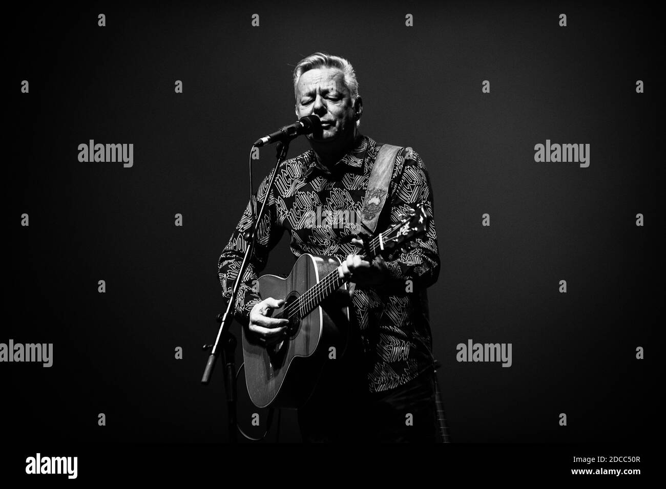 Tommy Emmanuel Live Banque D'Images