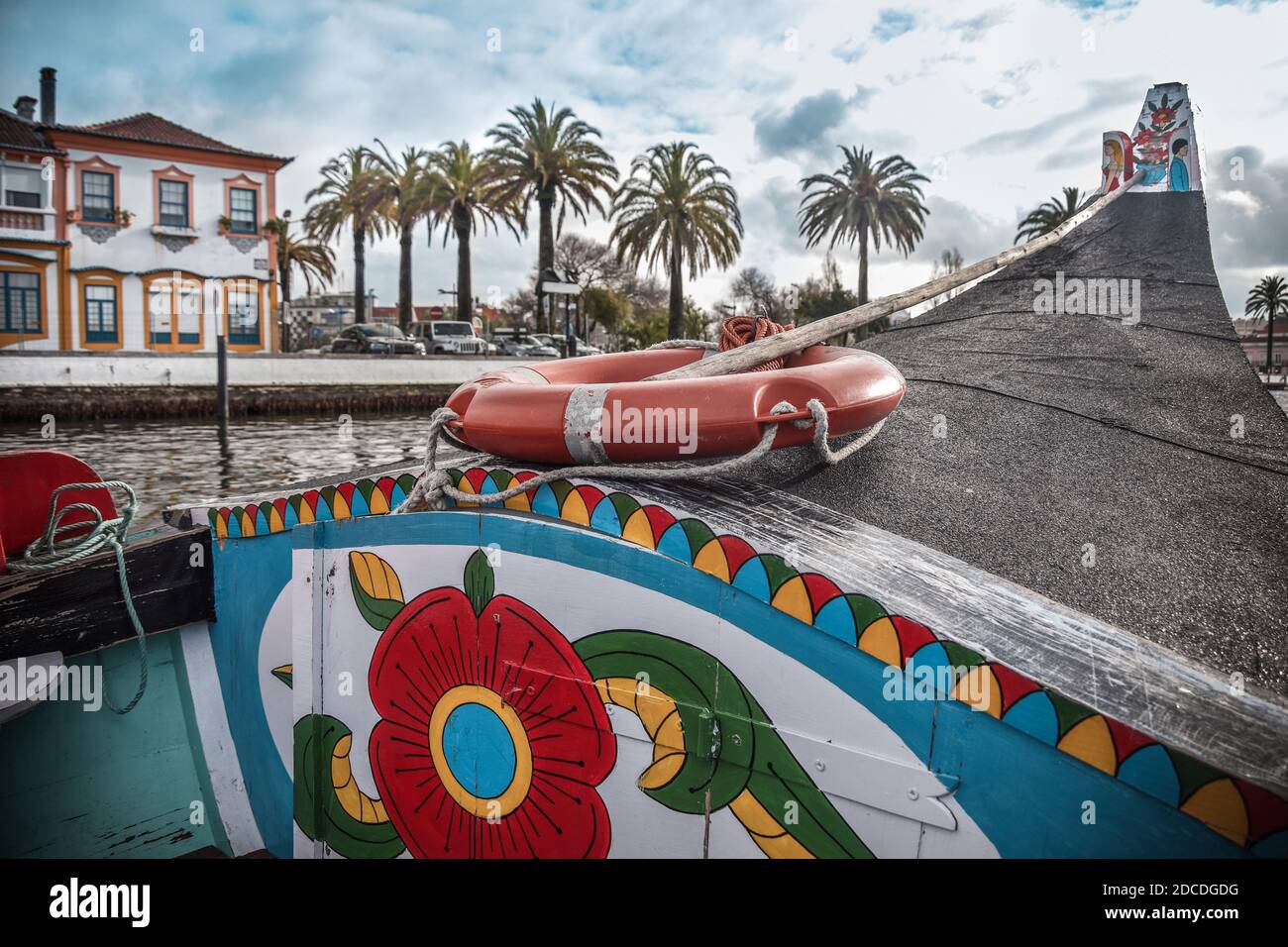 Détail des bateaux à SEL traditionnels et colorés, à Aveiro, la Venise du Portugal. Banque D'Images