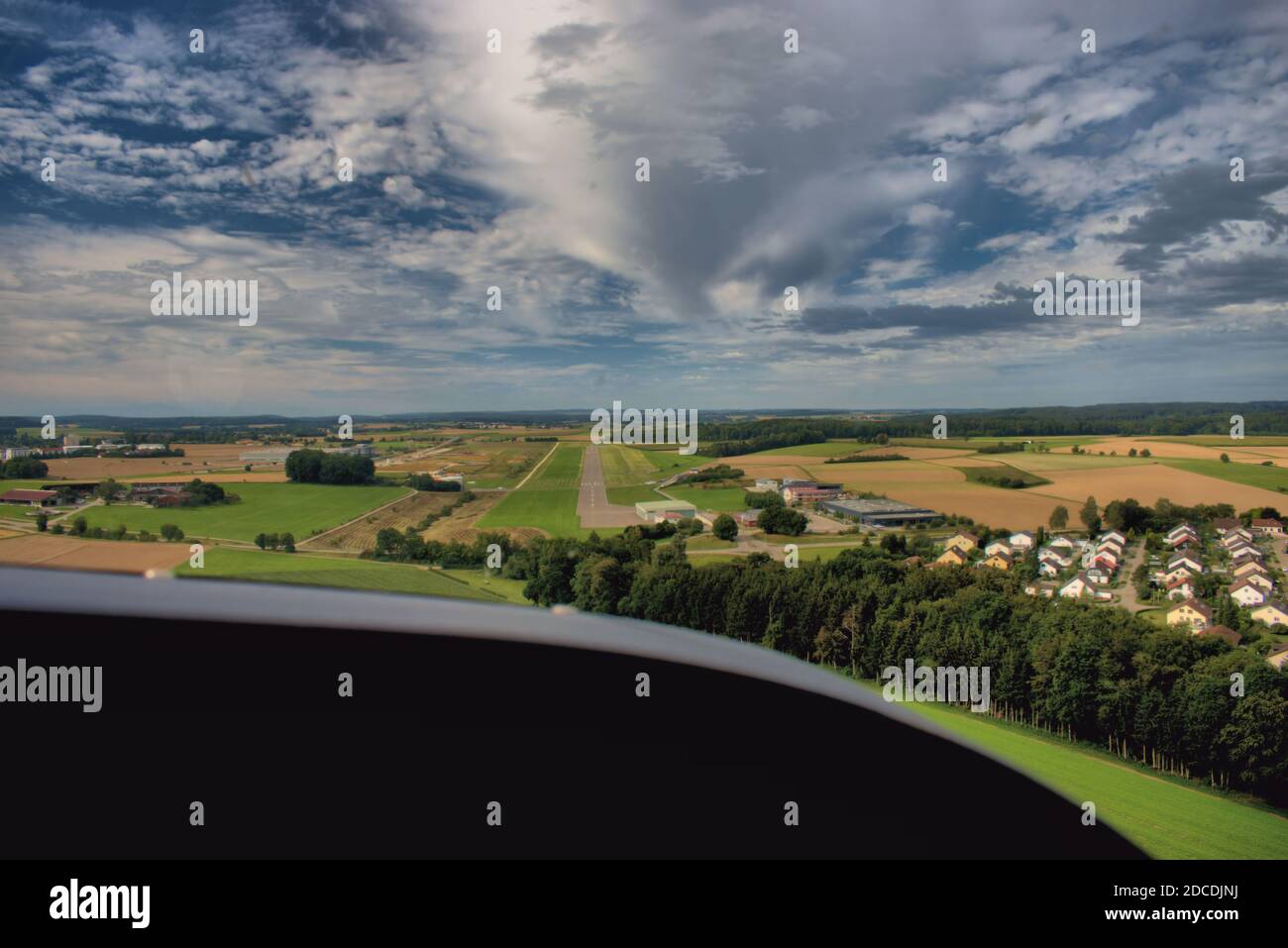 Approche de l'aérodrome de Biberach dans le sud de l'Allemagne 28.8.2020 Banque D'Images