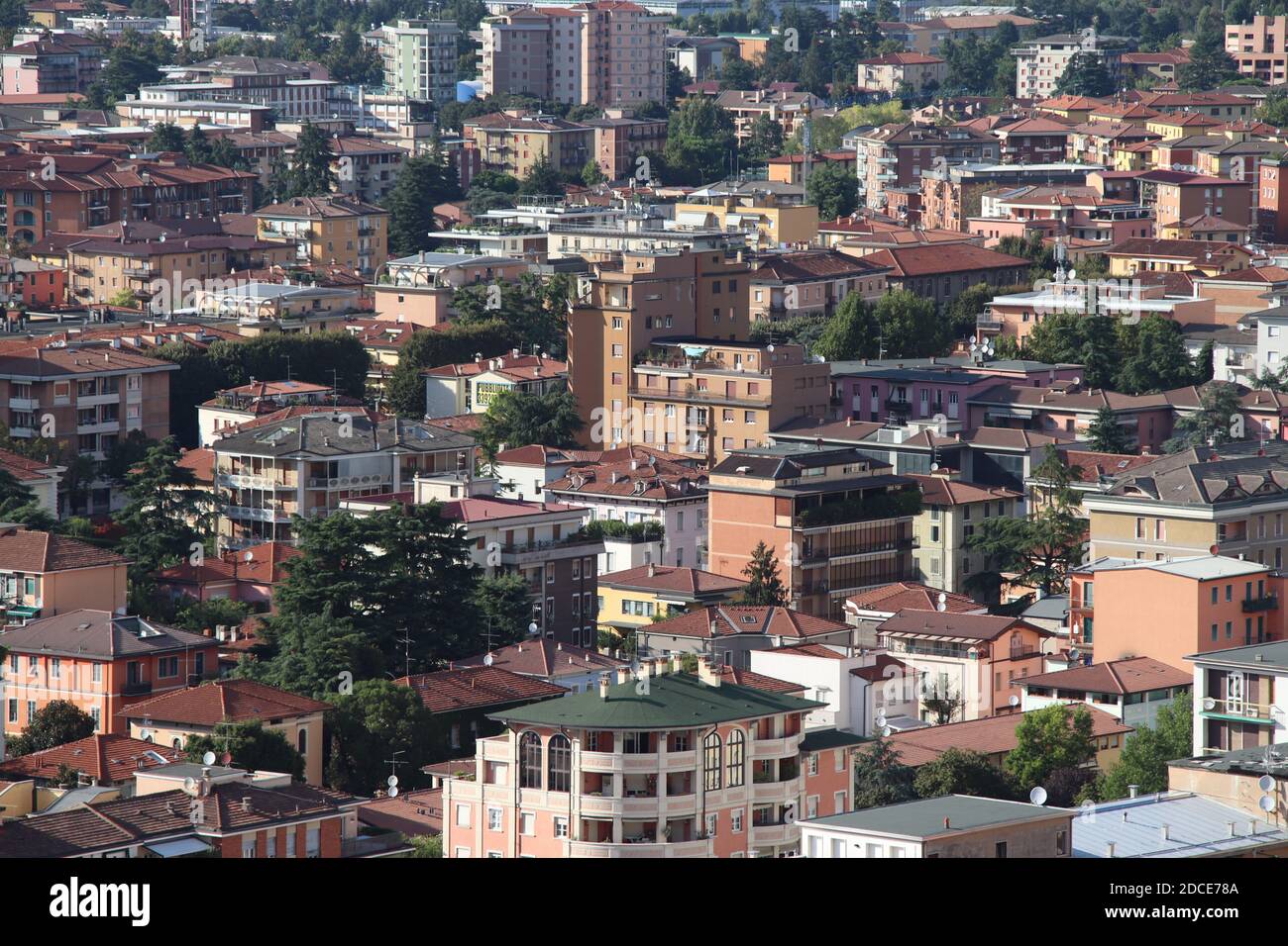 Vue panoramique aérienne du vieux centre-ville historique de Brescia En Italie Banque D'Images