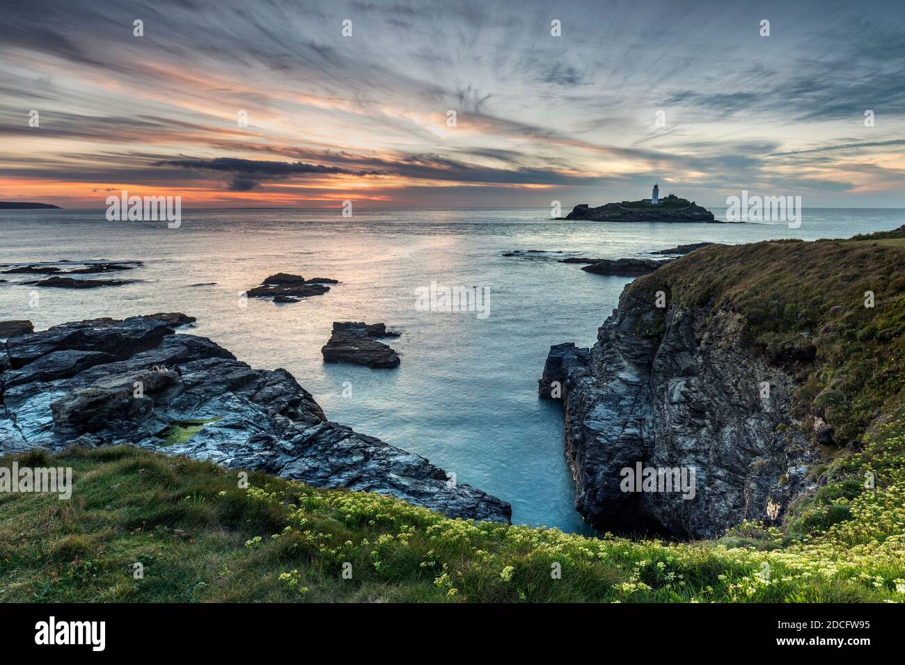 Godrevy ; coucher du soleil ; Cornwall, UK Banque D'Images