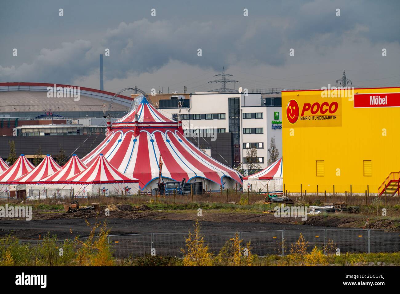 Ancien site de aciéries, Neue Mitte, près du centre commercial Centro, sites de friches industrielles sur Brammenring, sites commerciaux, Oberhausen, NRW, Allemagne, Banque D'Images