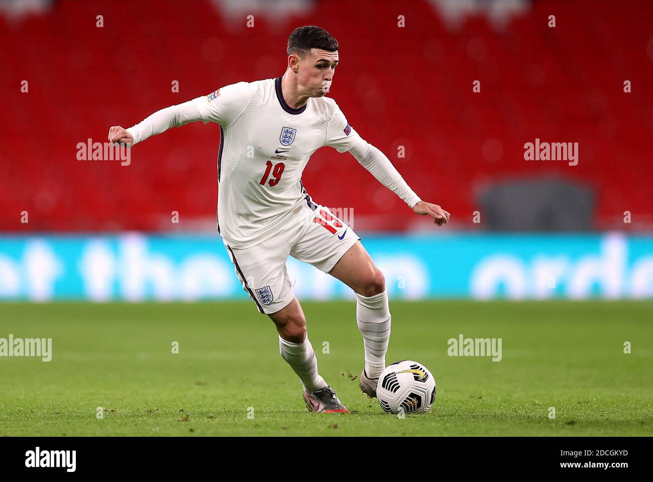 Phil Foden d'Angleterre pendant le match de l'UEFA Nations League au stade Wembley, Londres Banque D'Images