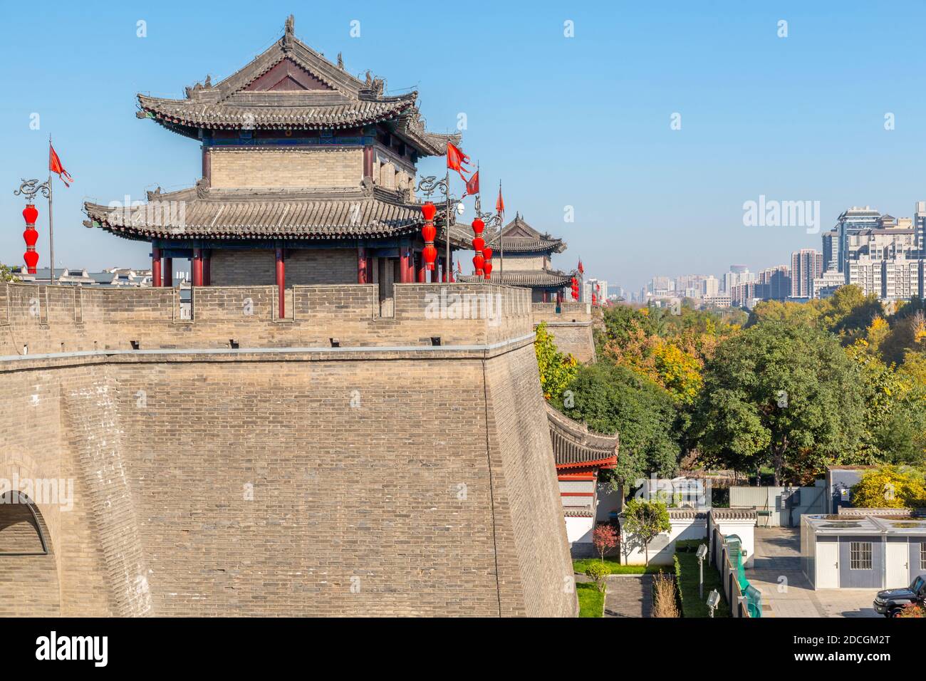Vue sur le mur de la ville de Xi'an, province de Shaanxi, République Populaire de Chine, Asie Banque D'Images
