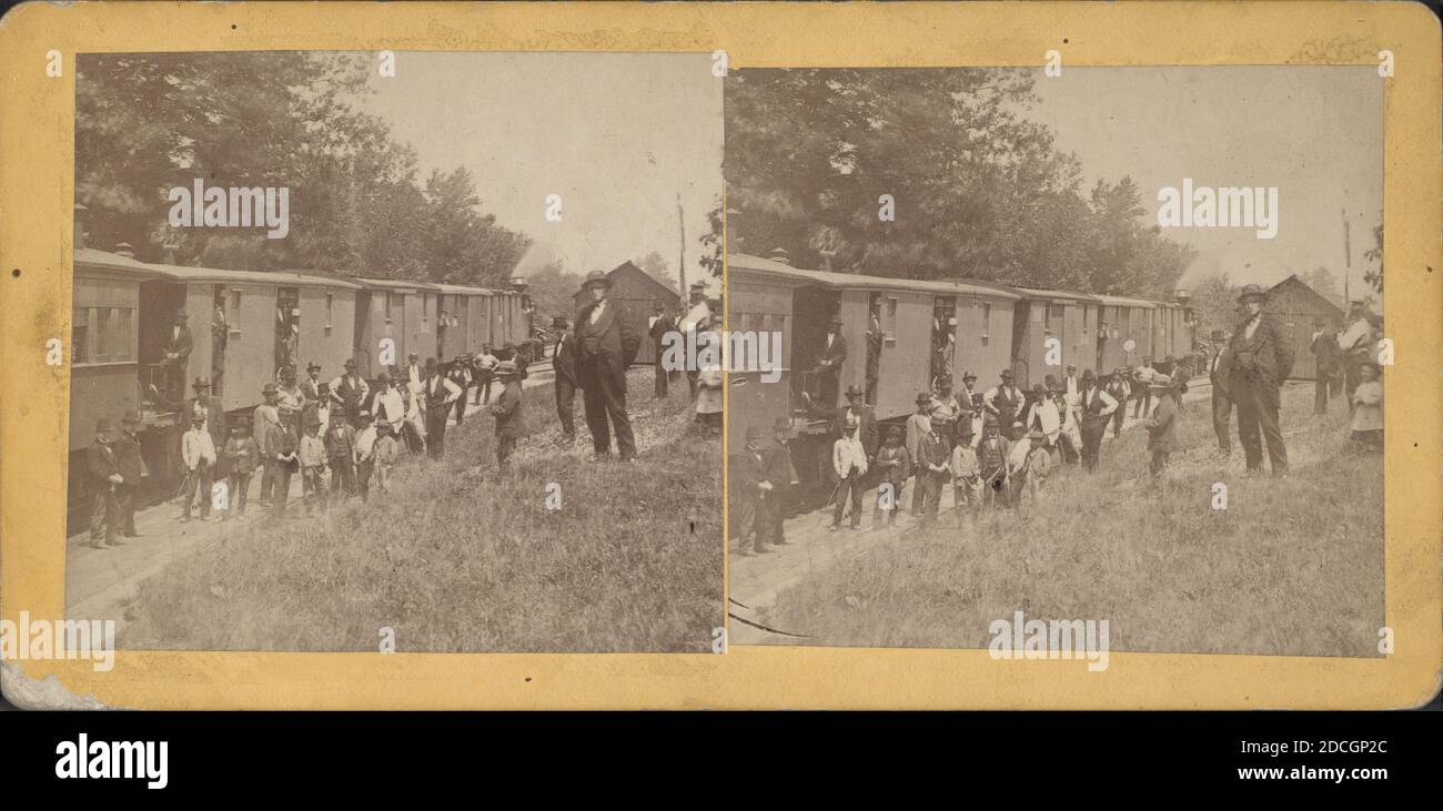 Hommes debout par des wagons de chemin de fer., Peck, A., 1860, New York (État), Newburgh (N.Y Banque D'Images
