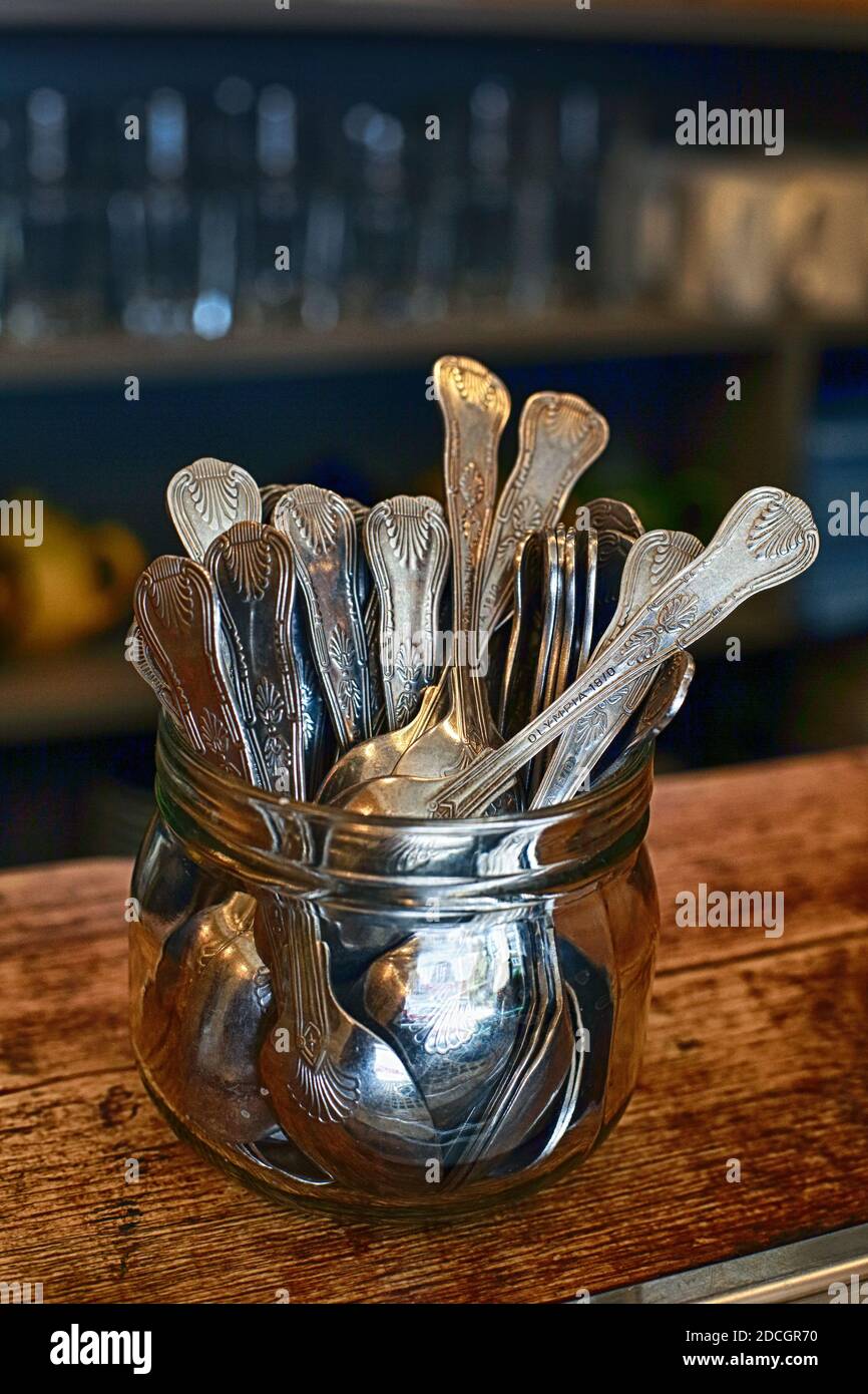 Grande-Bretagne / Angleterre / Londres /cuillères à café en pot de verre . Banque D'Images