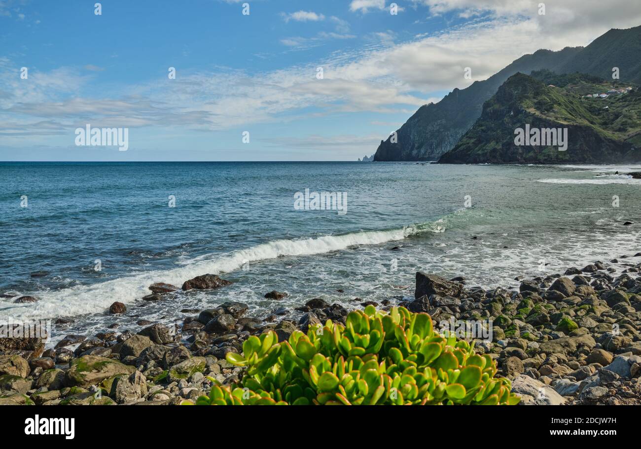 Plage de Porto da Cruz - île de Madère Banque D'Images