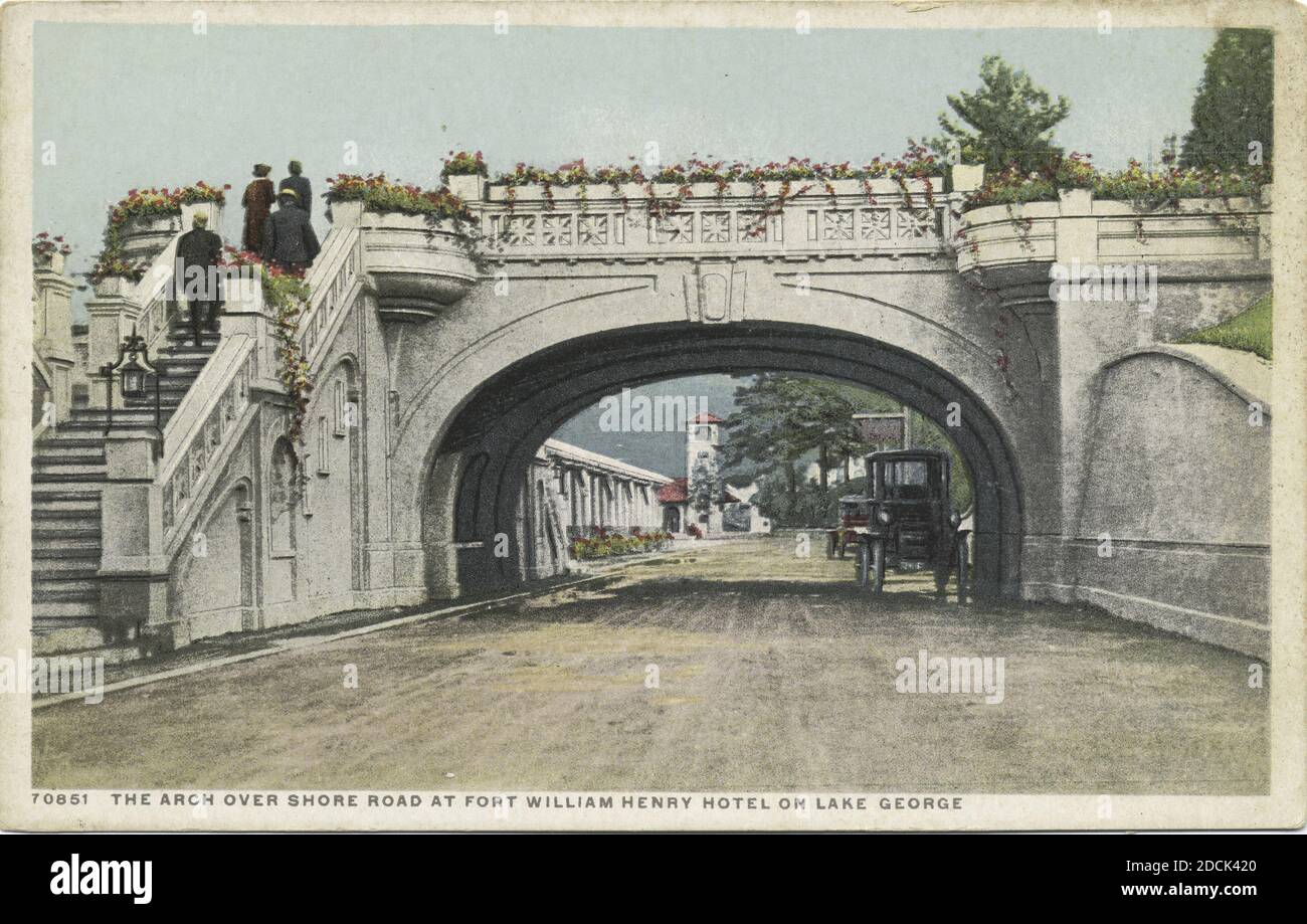 Croque sur Shore Road, ft. WM. Henry Hotel, Lake George, N. Y., image fixe, cartes postales, 1898 - 1931 Banque D'Images