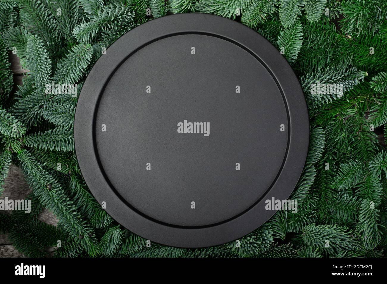 Cadre de Noël en forme de sapin naturel avec copie espace pour le texte Banque D'Images