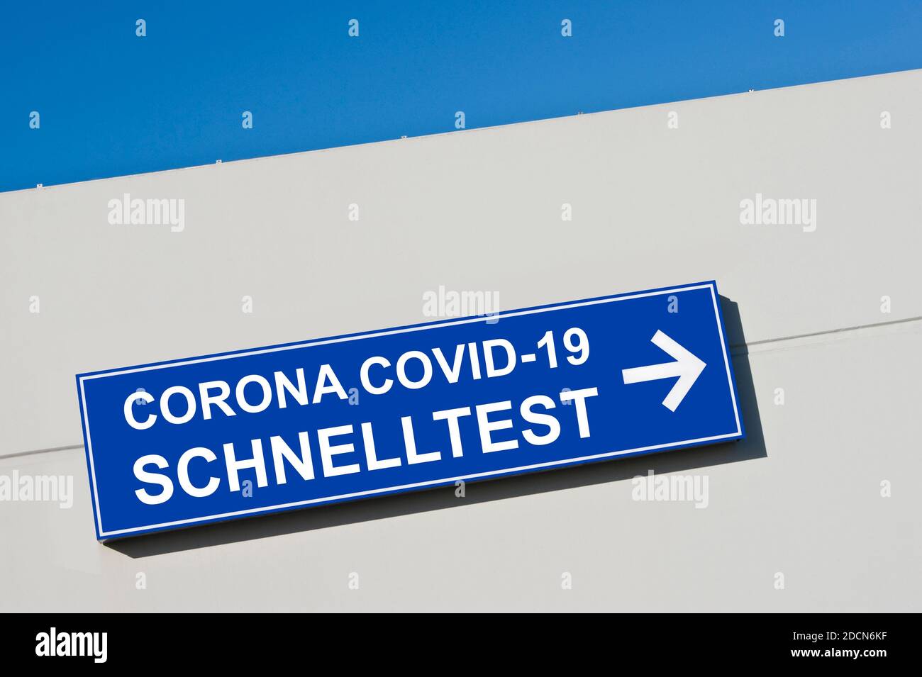 Corona Covid-19 Schnelltest enfant Banque D'Images