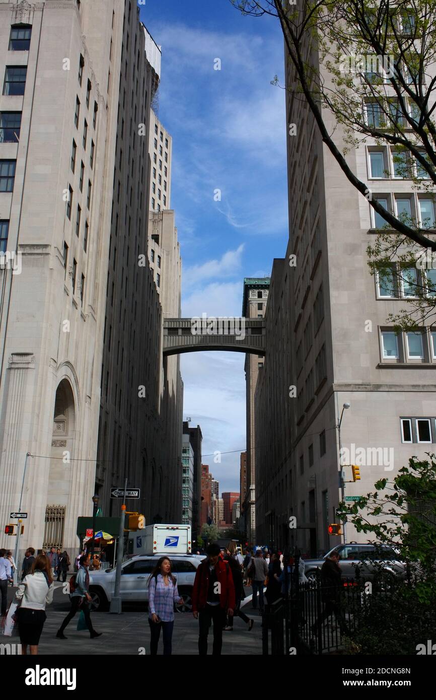 Le pont Art Déco MetLife Building Sky Bridge, à l'automne 2020, est démoli par SL Green, développeur qui travaille sur le nouveau complexe One Madison Avenue, Man Banque D'Images