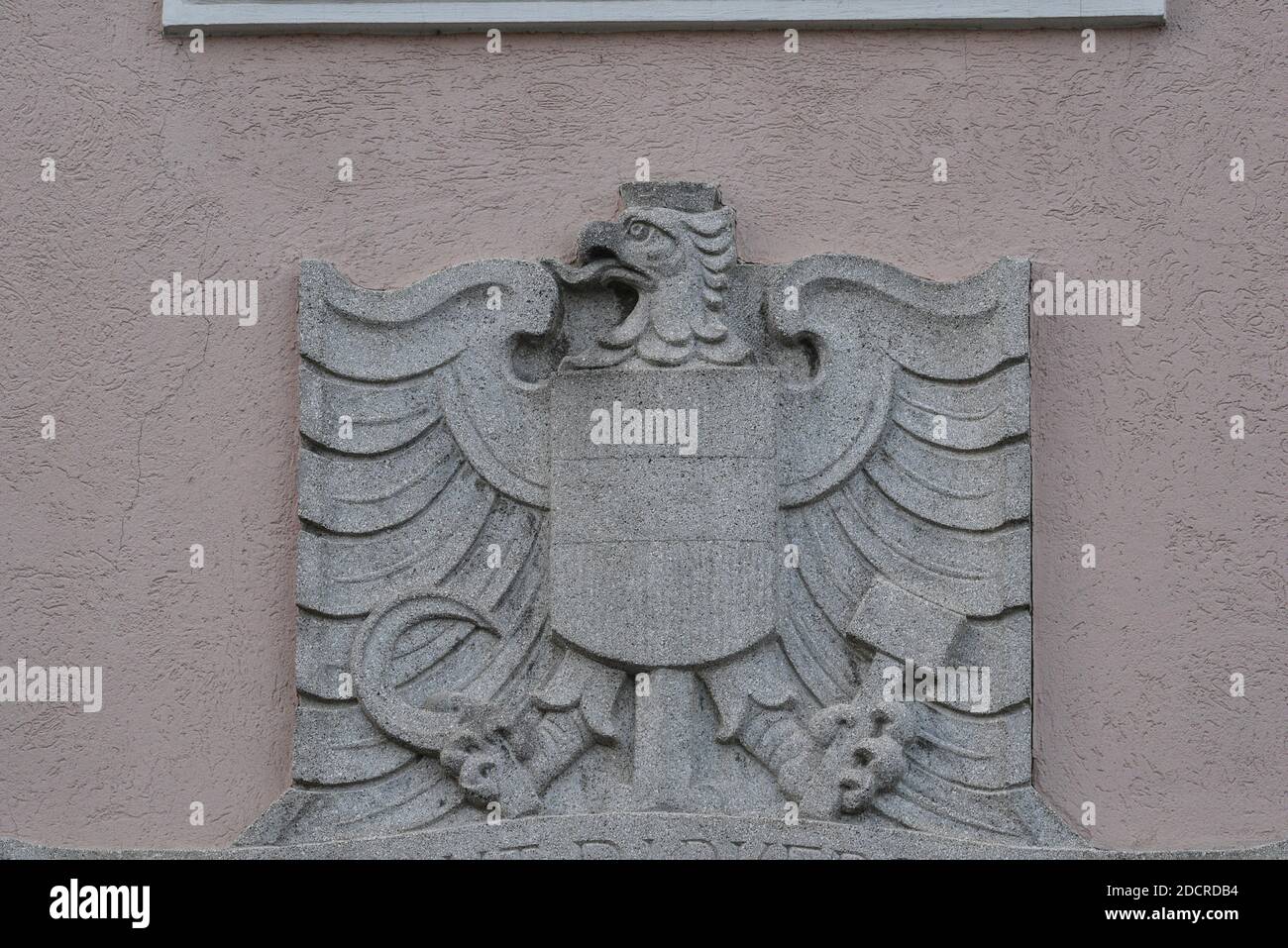 armoiries de la république d'autriche sur un mur Banque D'Images