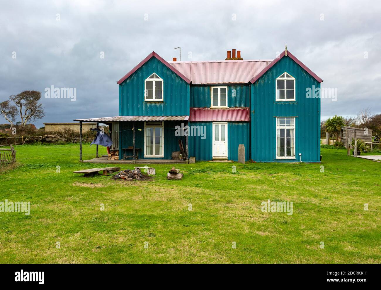 Tower House construit c1893 Shooting Lodge en fer ondulé bâtiment, Bawdsey, Suffolk, Angleterre, Royaume-Uni Banque D'Images