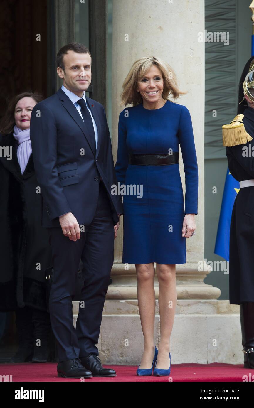 Le président français Emmanuel Macron et Brigitte Macron à l'Elysée Palace le 19 mars 2018 à Paris, France. Photo par Eliot Blondt/ABACAPRESS.COM Banque D'Images