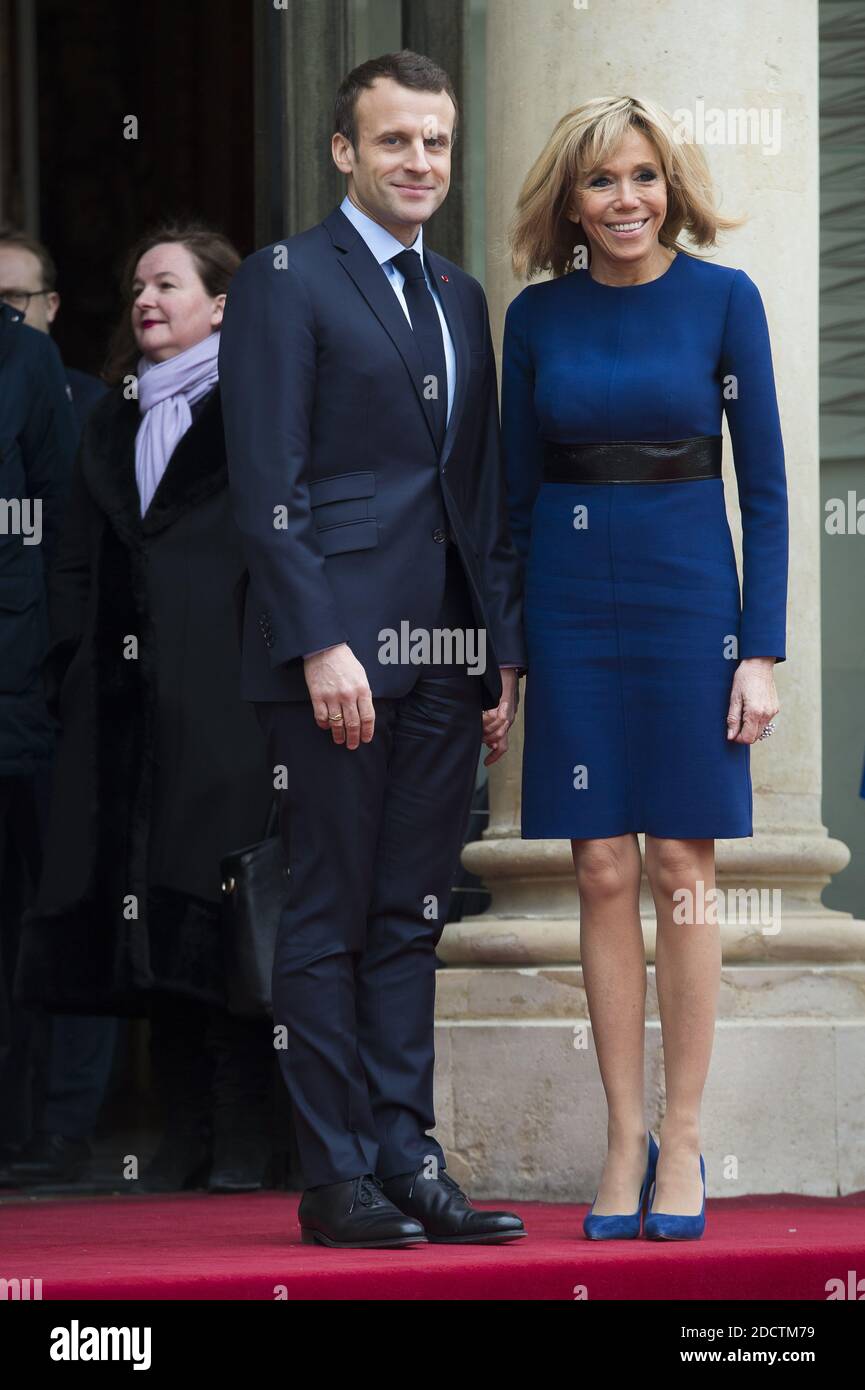 Le président français Emmanuel Macron et Brigitte Macron à l'Elysée Palace le 19 mars 2018 à Paris, France. Photo par Eliot Blondt/ABACAPRESS.COM Banque D'Images