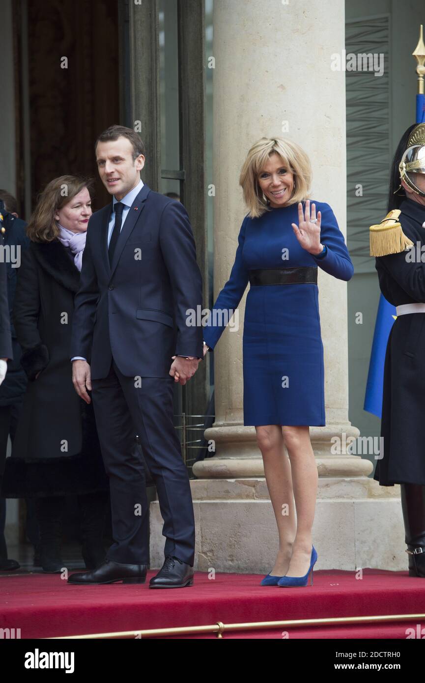 Le président français Emmanuel Macron et Brigitte Macron à l'Elysée Palace le 19 mars 2018 à Paris, France. Photo par Eliot Blondt/ABACAPRESS.COM Banque D'Images