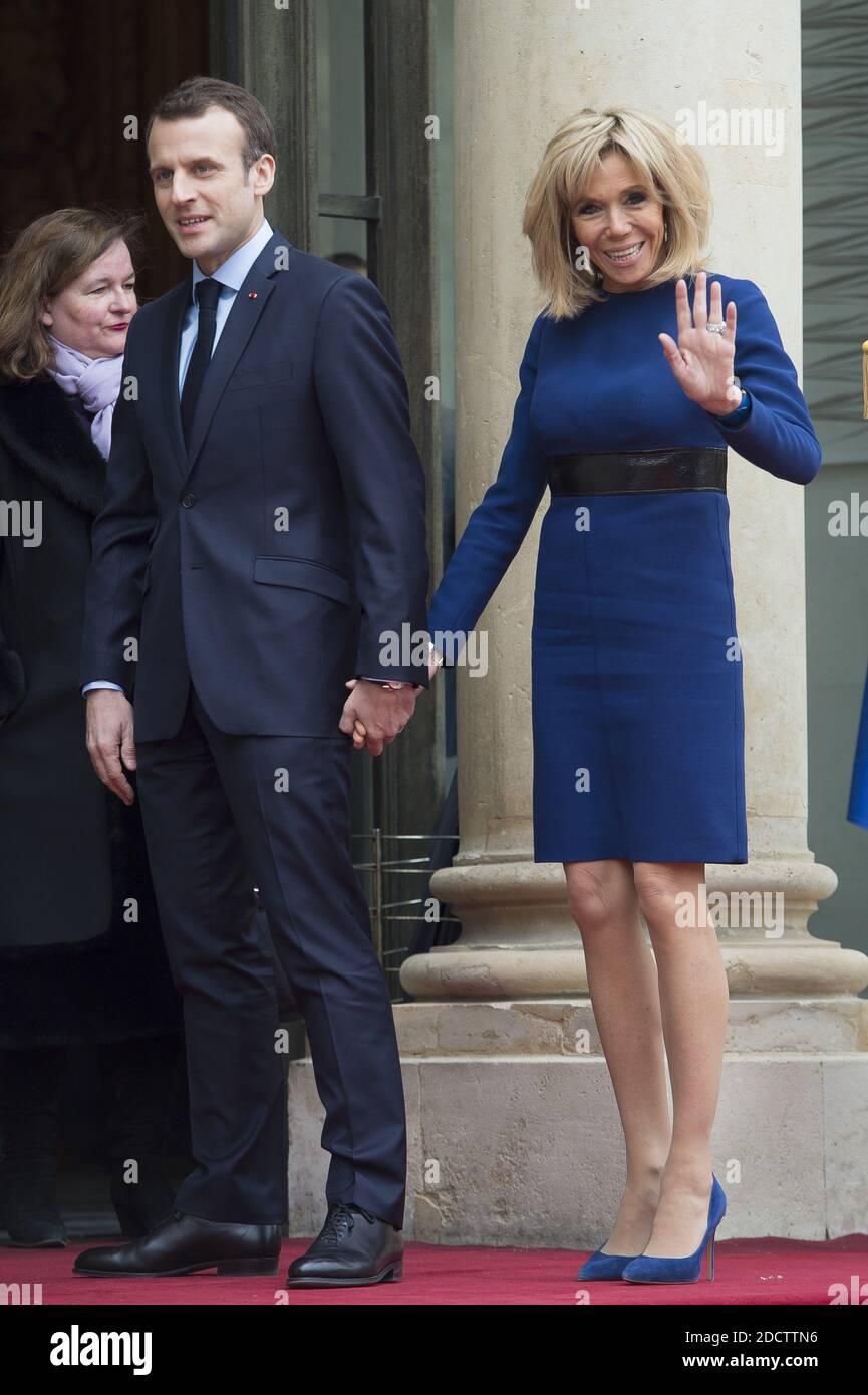 Le président français Emmanuel Macron et Brigitte Macron à l'Elysée Palace le 19 mars 2018 à Paris, France. Photo par Eliot Blondt/ABACAPRESS.COM Banque D'Images