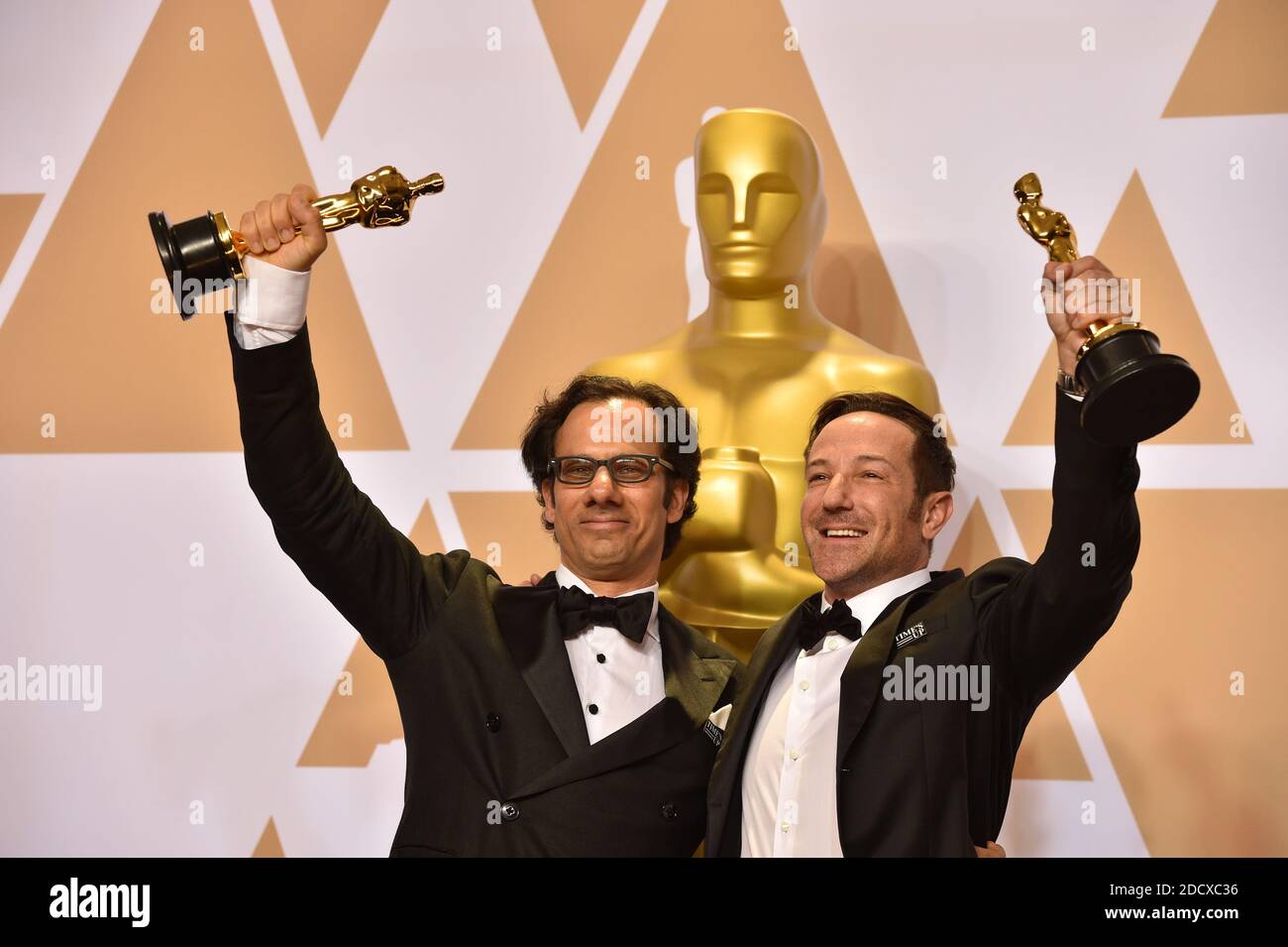 DaN Cogen (L) et Bryan Fogel dans la salle de presse des 90e Academy Awards qui se tiennent au Dolby Theatre à Hollywood, Los Angeles, CA, Etats-Unis, le 4 mars 2018. Photo de Lionel Hahn/ABACAPRESS.COM Banque D'Images