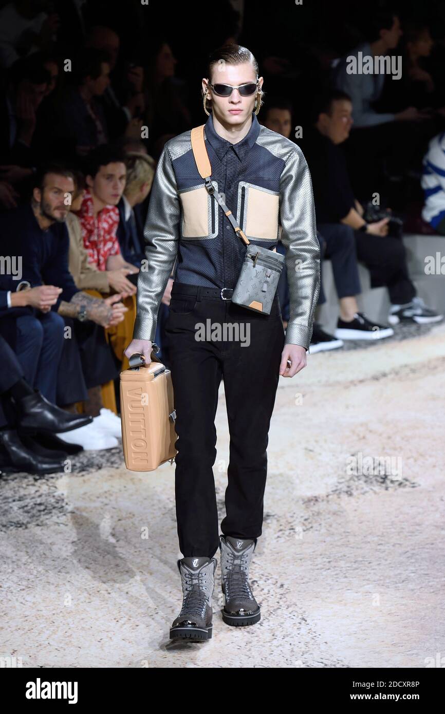 La mode des hommes hotsell
