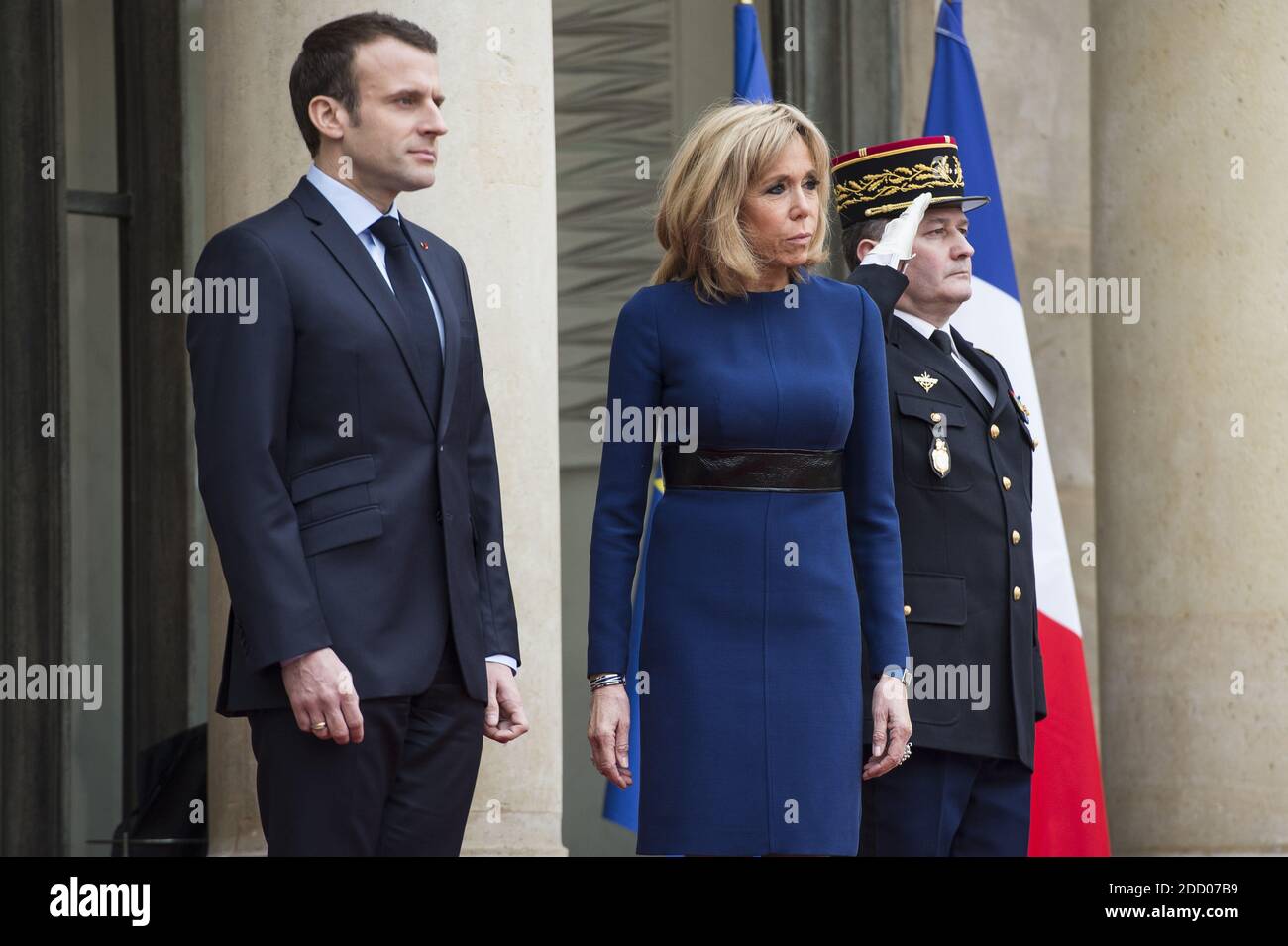 Le président français Emmanuel Macron et sa femme Brigitte Macron à l'Elysée Palace le 19 mars 2018. Photo par Eliot Blondt/ABACAPRESS.COM Banque D'Images