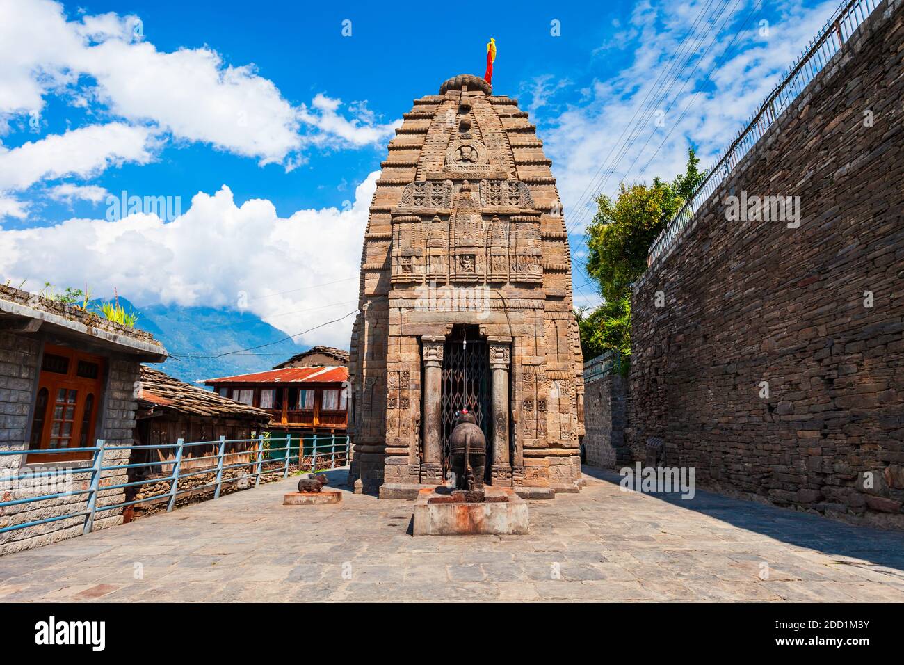 Temple Gauri Shankar dans le village de Naggar dans l'État de l'Himachal Pradesh Dans le nord de l'Inde Banque D'Images
