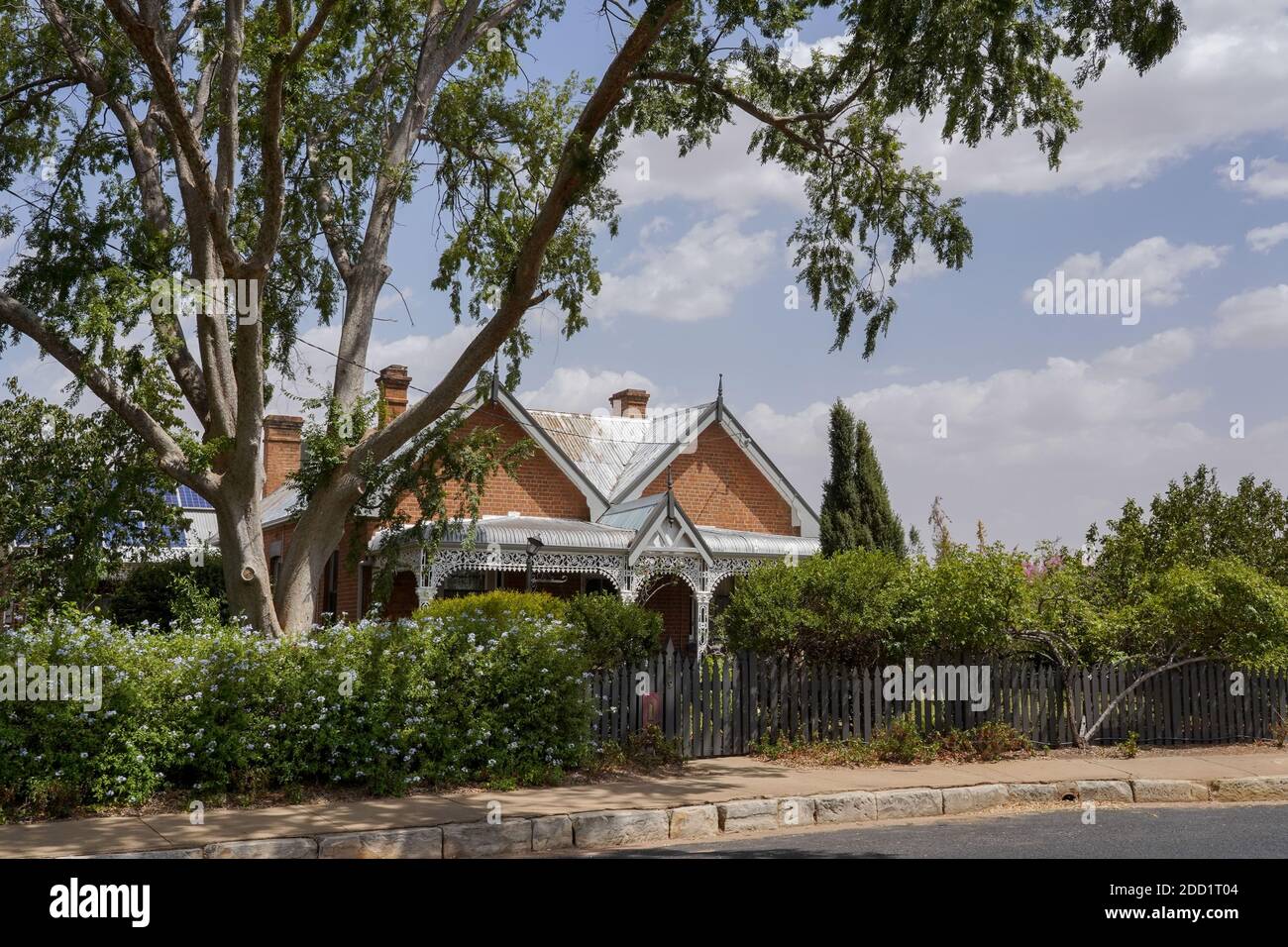 Cottage dans la ville historique de la ruée vers l'or de Gulgong, Nouvelle-Galles du Sud, Australie Banque D'Images