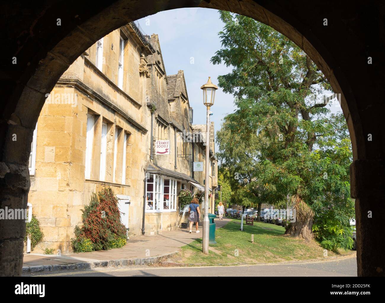 Boutiques de Market Hall, High Street, Chipping Campden, Gloucestershire, Angleterre, Royaume-Uni Banque D'Images