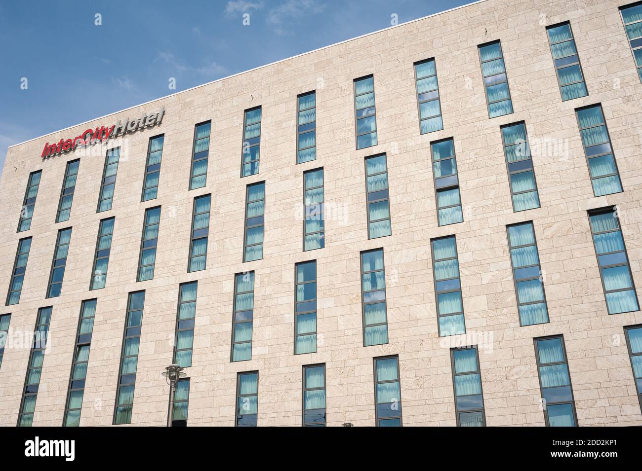 11.06.2019, Berlin, Allemagne, Europe - vue extérieure de l'InterCityHotel Berlin Hauptbahnhof à la gare centrale du centre-ville. Banque D'Images