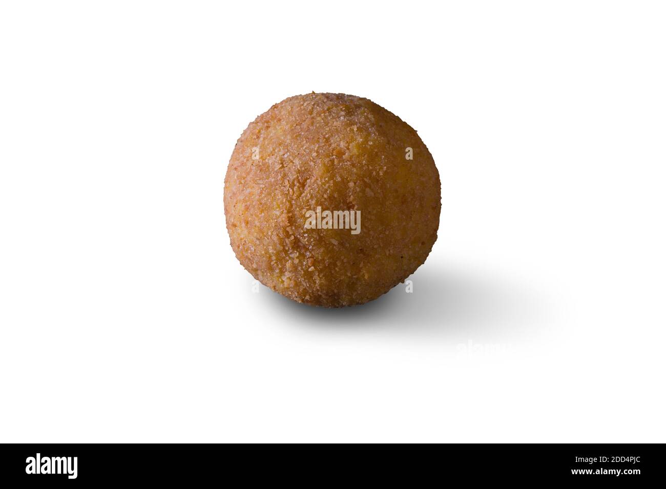 Arancini, cuisine italienne de rue. Boulettes frites, faites de riz, de viande et de légumes sur fond blanc Banque D'Images