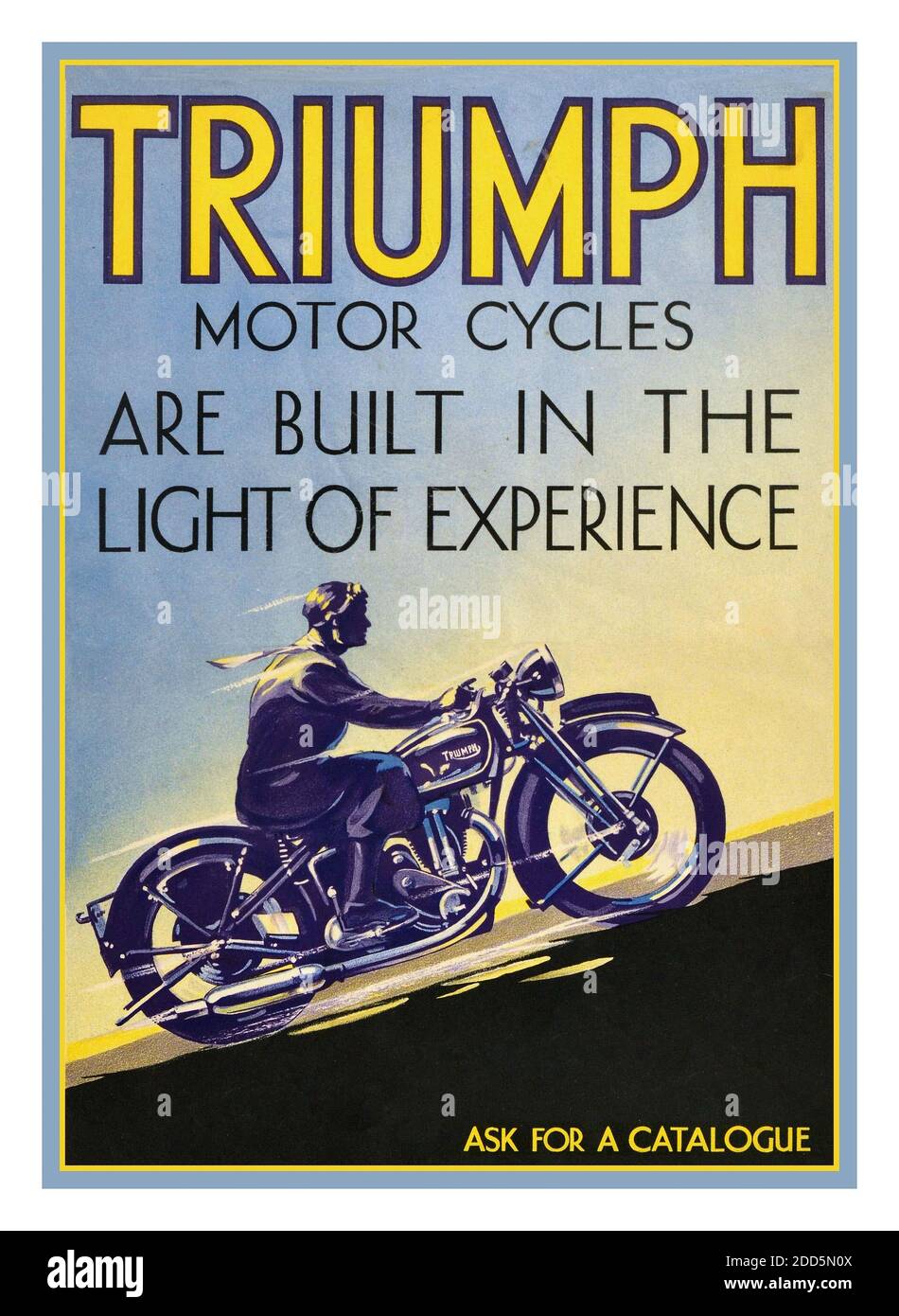 VINTAGE TRIUMPH MOTORCYCLES Poster Advertising vintage années 1930 British UK poster publicitaire publié par le fabricant britannique de cycles motorisés Triumph Engineering - “Triumph Motorcycles sont construits dans la lumière de l'expérience”. Design art déco d'un motocycliste qui monte en vitesse sur une colline. Triumph Engineering Co Ltd était une société britannique de fabrication de motos, basée à Coventry, puis à Meriden. Une nouvelle société, Triumph Motorcycles Ltd, basée à Hinckley, a obtenu les droits de nom après la fin de l'entreprise dans les années 1980 et est l'un des principaux fabricants de motos au monde. Royaume-Uni, années 1930 Banque D'Images